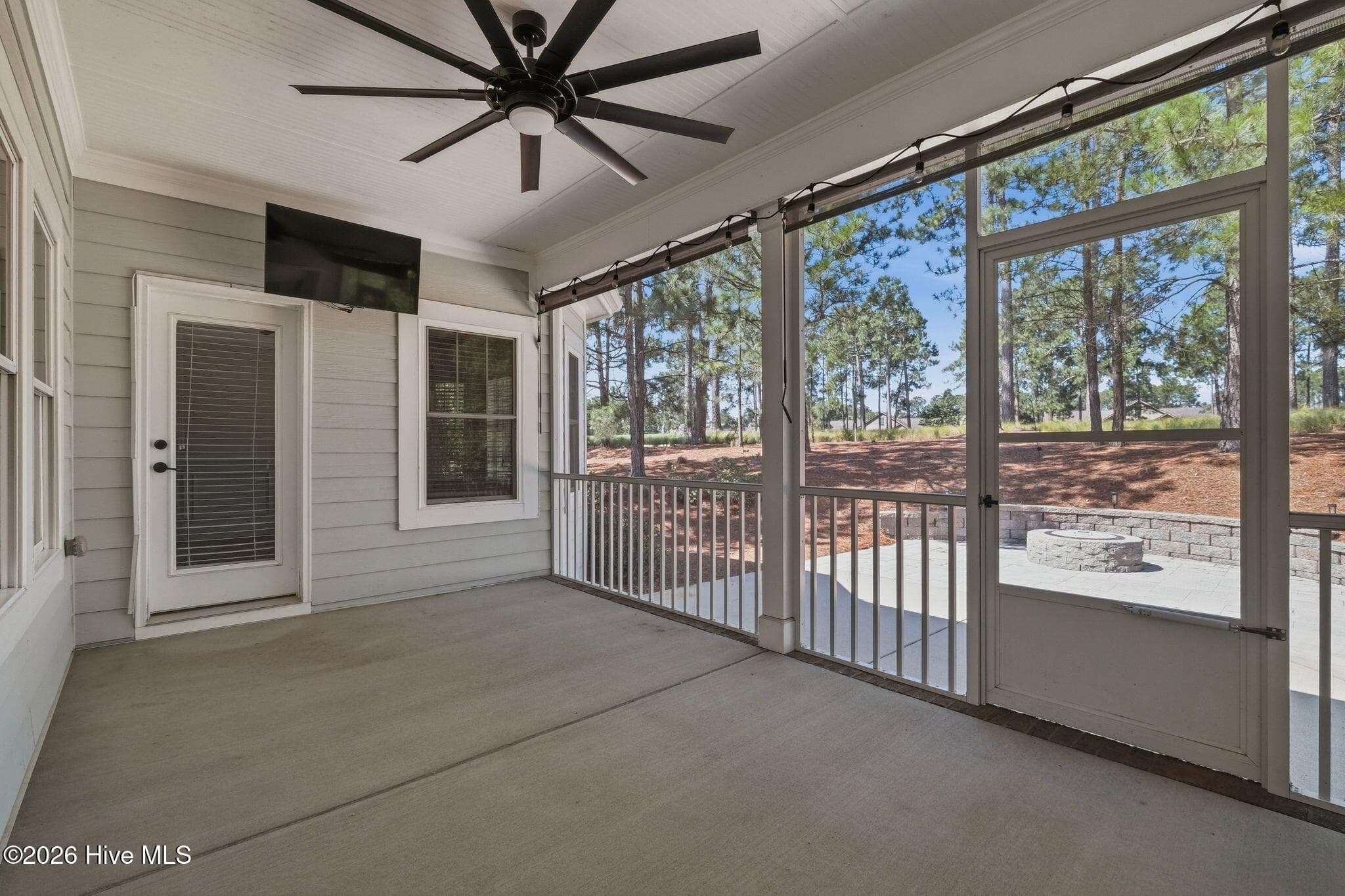 Single Family Residence at 86 Plantation Drive, Southern Pines, NC 28387, photo 5 of 7