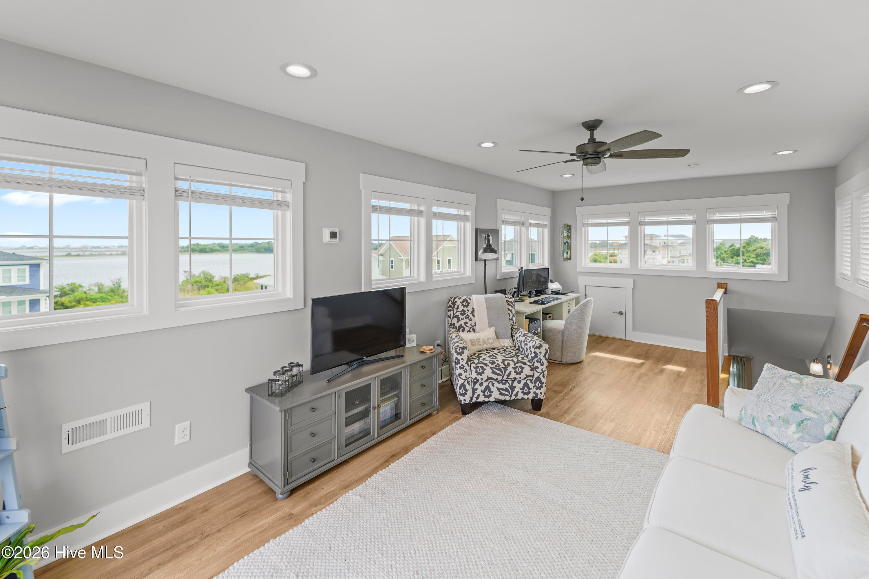 Office/Den Cupola - 401 Caspian Court, Holly Ridge, NC 28445