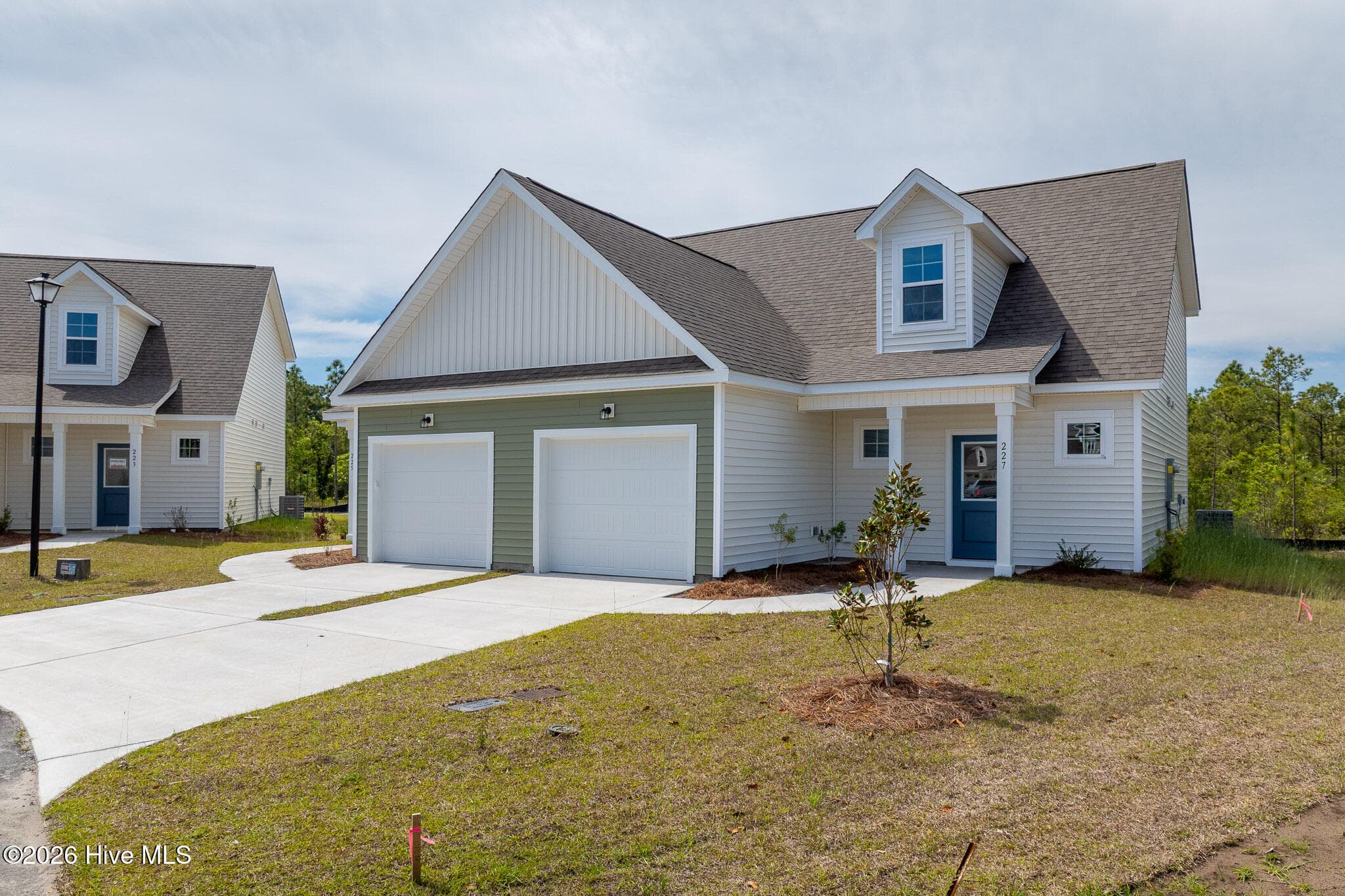 Townhouse at 227 Sandpiper Place, Holly Ridge, NC 28445, photo 4 of 30