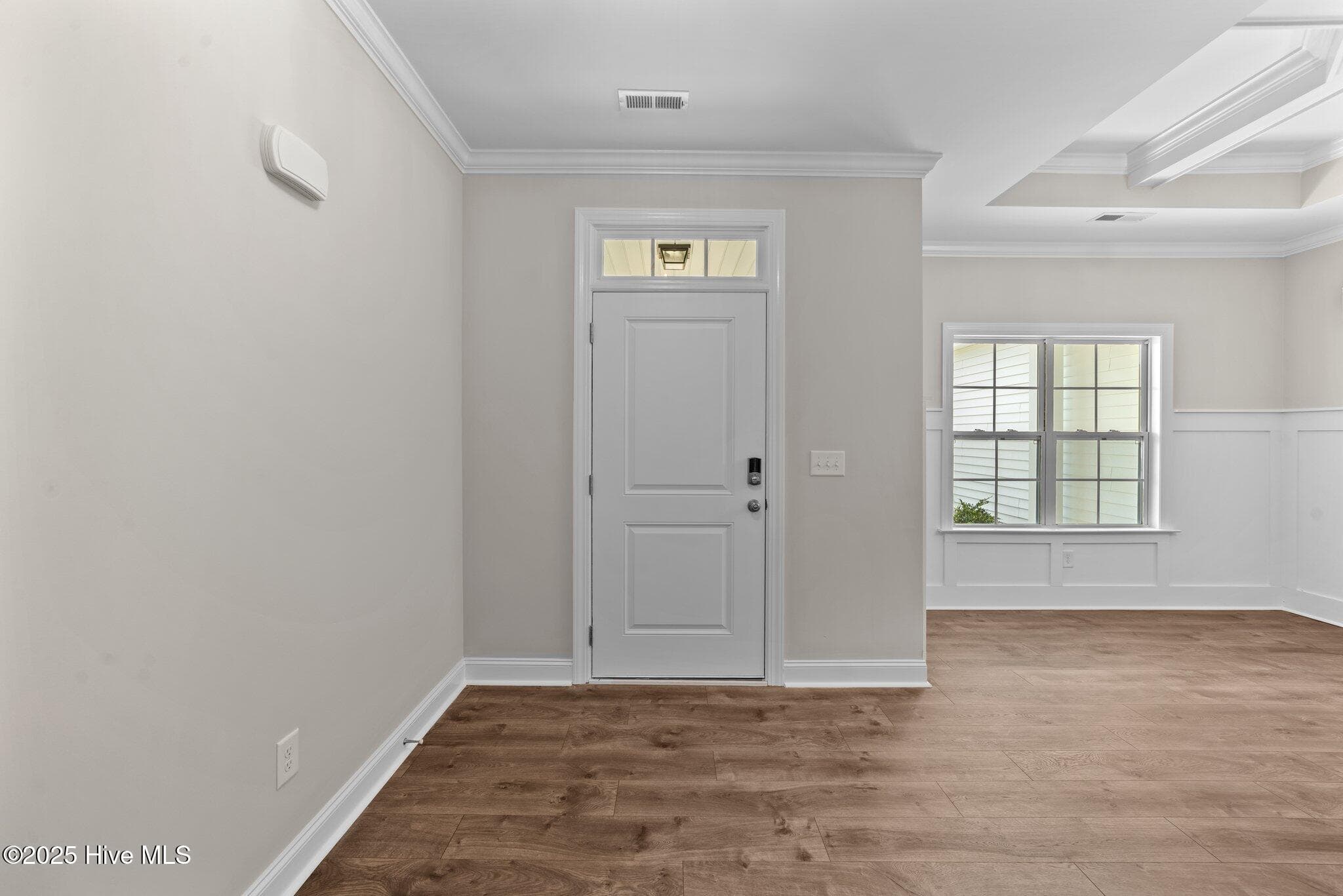 Photo of similar home - 3209 Honeysuckle Drive, Winterville, NC 28590
