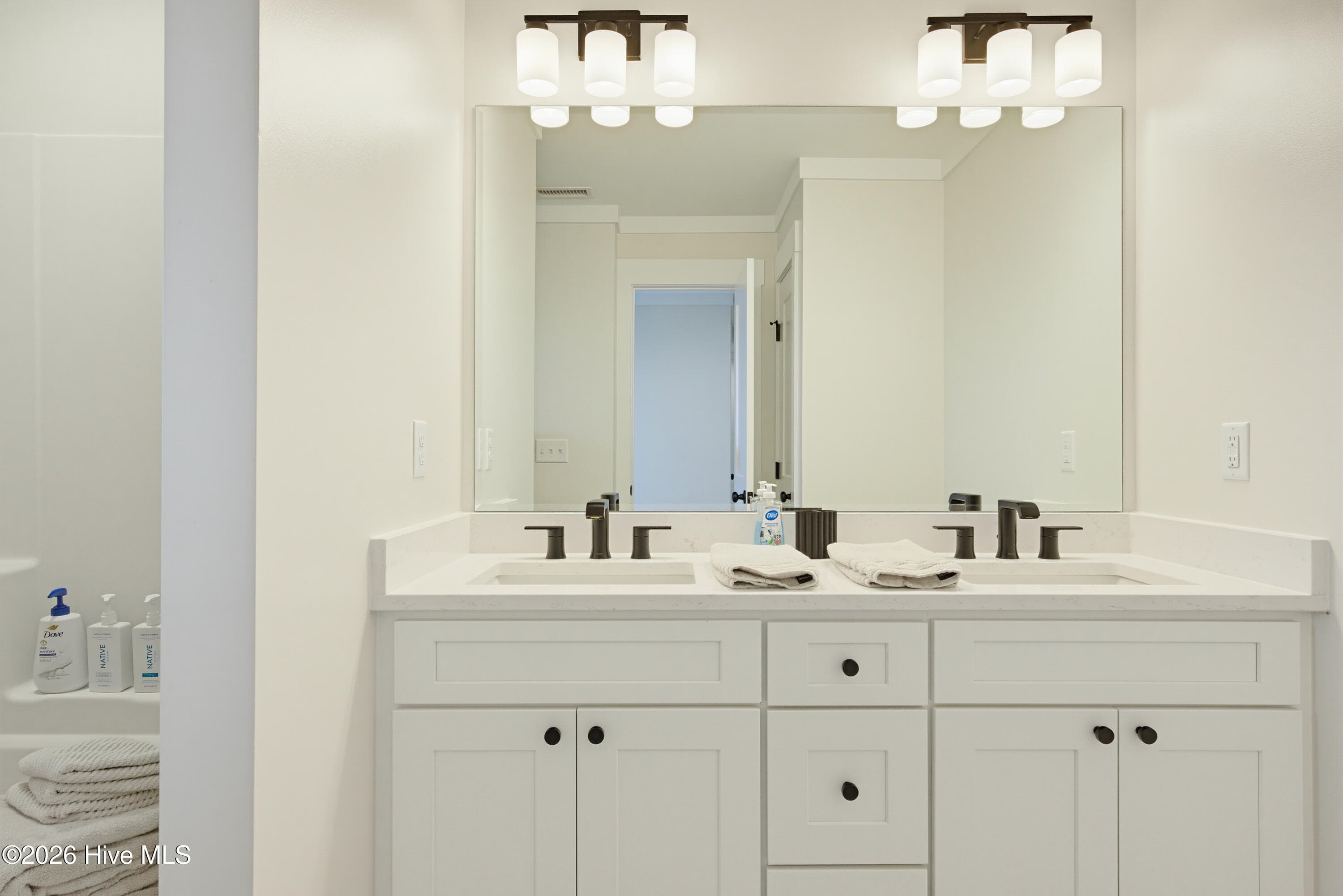Single Family Residence at 1121 New River Inlet Road Road, North Topsail Beach, NC 28460, North Topsail Beach, photo 51 of 55