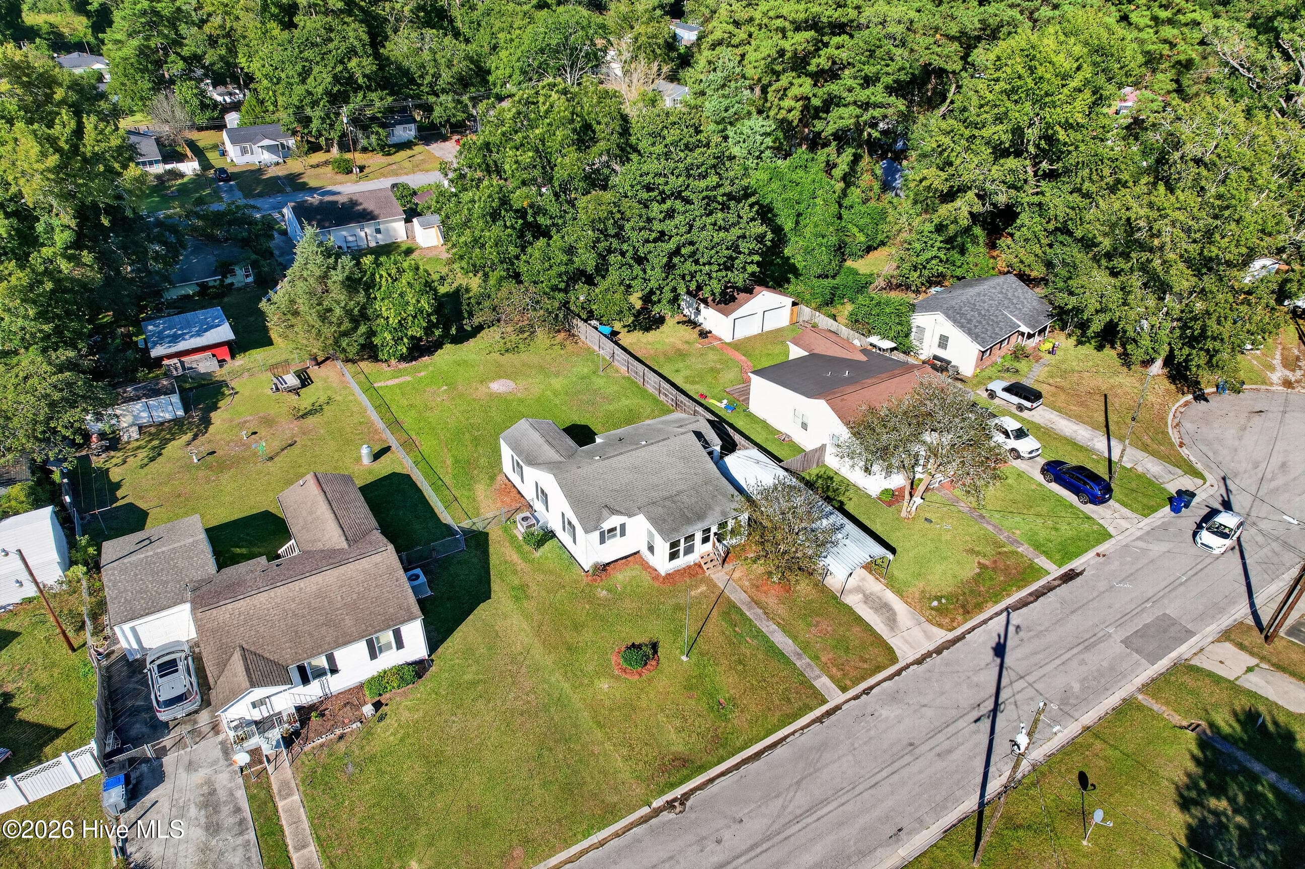 Single Family Residence at 127 Bryan Place, Jacksonville, NC 28540, photo 34 of 36