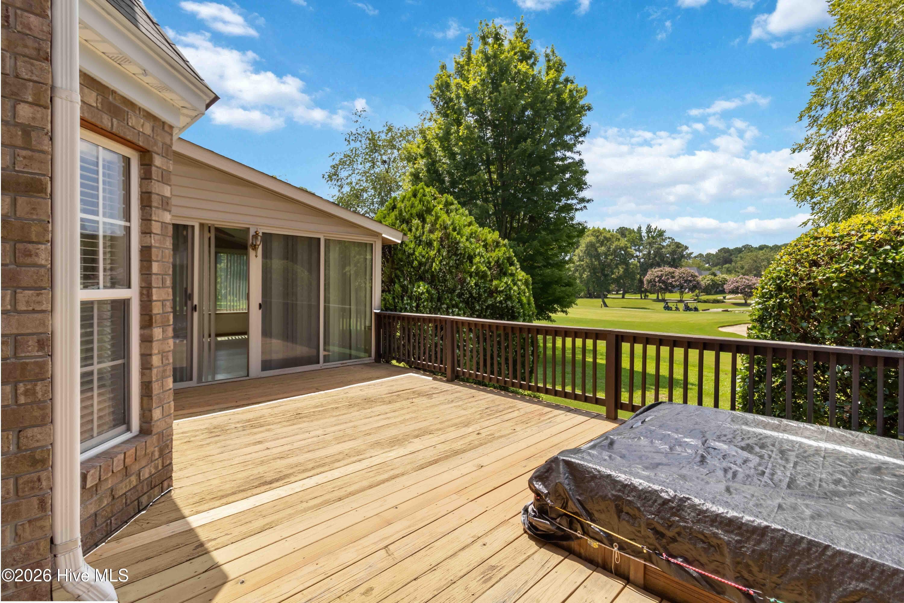 Hot tub not in use in years, seller doesn't know if it works. - 4808 Wimbledon Court N, Wilson, NC 27896