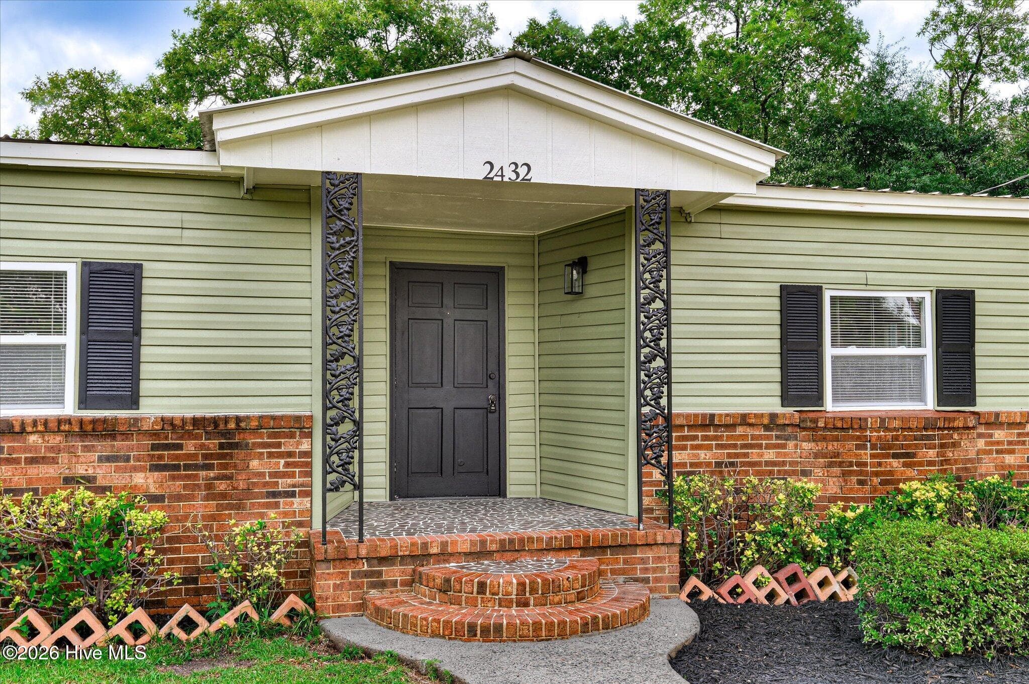 Single Family Residence at 2432 N Carolina Avenue, Augusta, GA 30906, photo 4 of 45