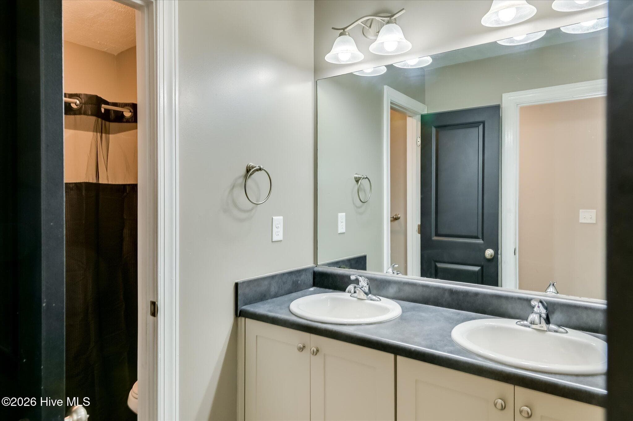 Upstairs bathroom - 1730 Ethan Way, Hephzibah, GA 30815