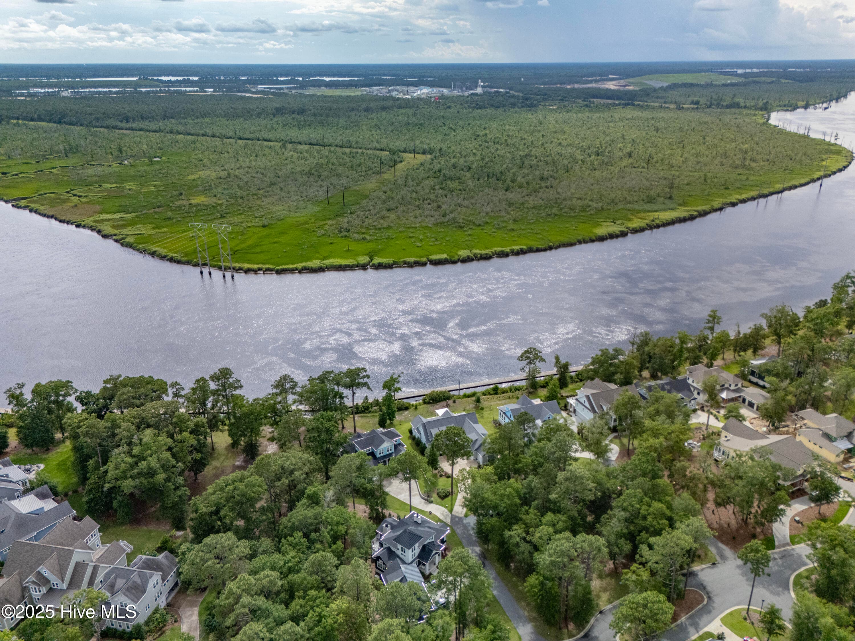 Expansive riverfront views - 3623 White Cliffs Drive, Castle Hayne, NC 28429