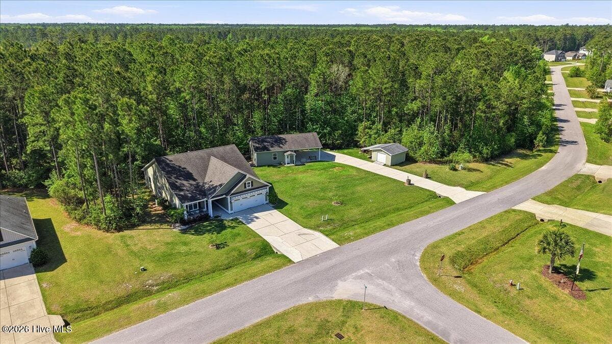 Single Family Residence at 111 W Huckleberry Way, Rocky Point, NC 28457, photo 2 of 52