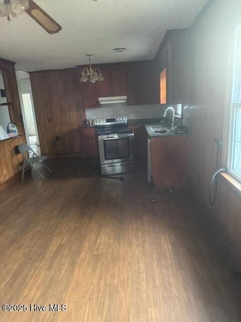 Single Family Residence at 1412 Russell Street, Rocky Mount, NC 27803, photo 6 of 13