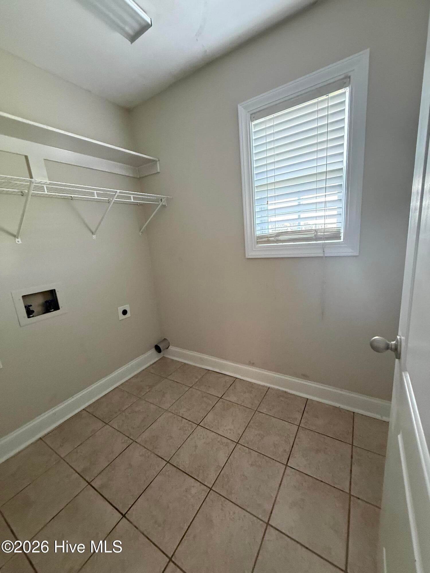 Townhouse at 2204 Dovedale Drive B, Greenville, NC 27834, photo 10 of 28
