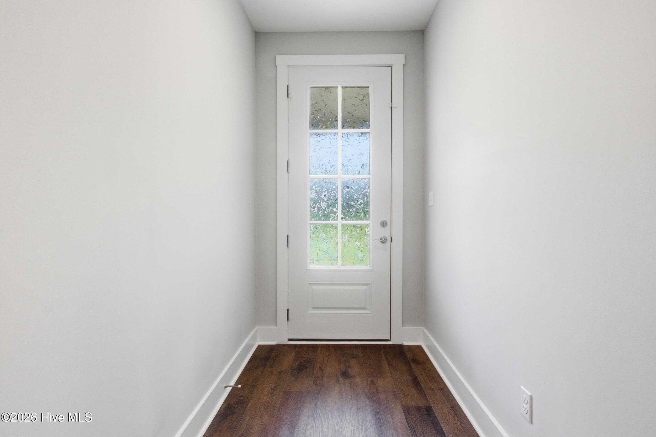 Entryway - 1207 Barkentine Drive, New Bern, NC 28560