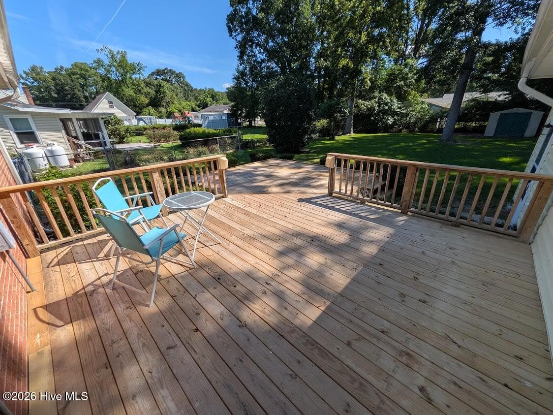 Single Family Residence at 18 Bosco Drive, Jacksonville, NC 28540, photo 24 of 27