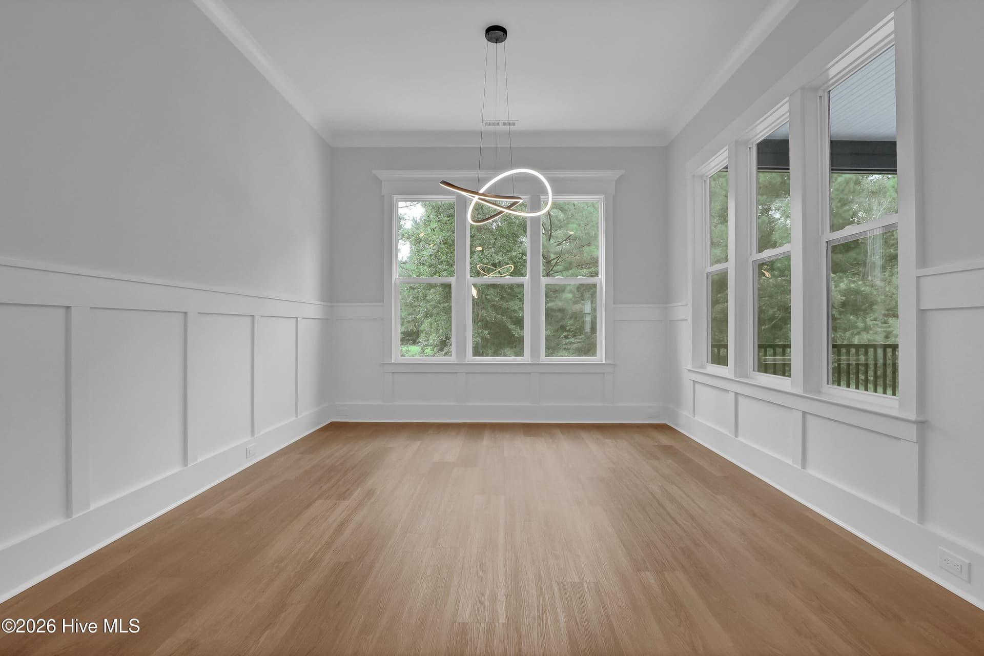 Single Family Residence at 105 Tradewinds Drive, Hampstead, NC 28443, photo 21 of 83