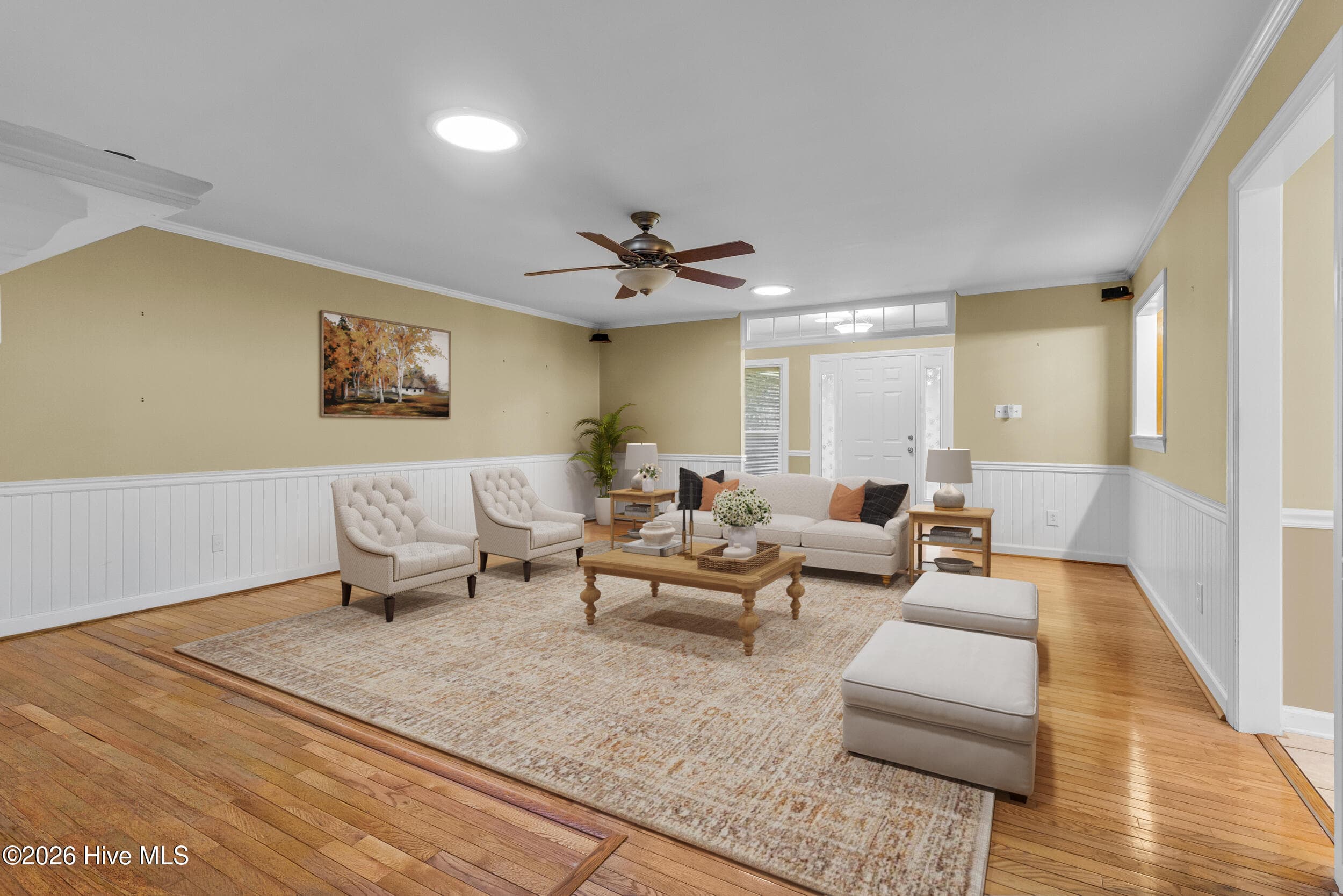 Single Family Residence at 2514 Hickory Street, New Bern, NC 28562, photo 3 of 33