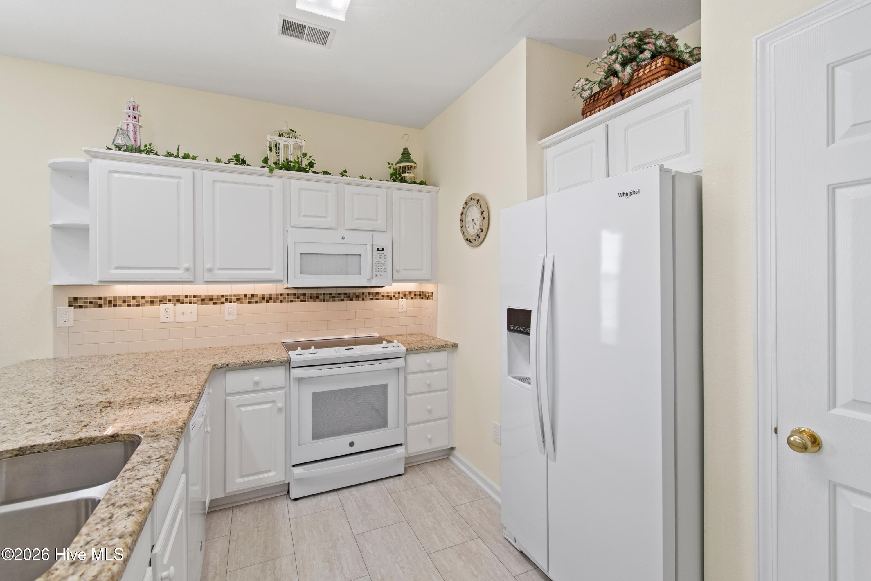 Condominium at 940 Great Egret Circle SW # 2, Sunset Beach, NC 28468, photo 12 of 56