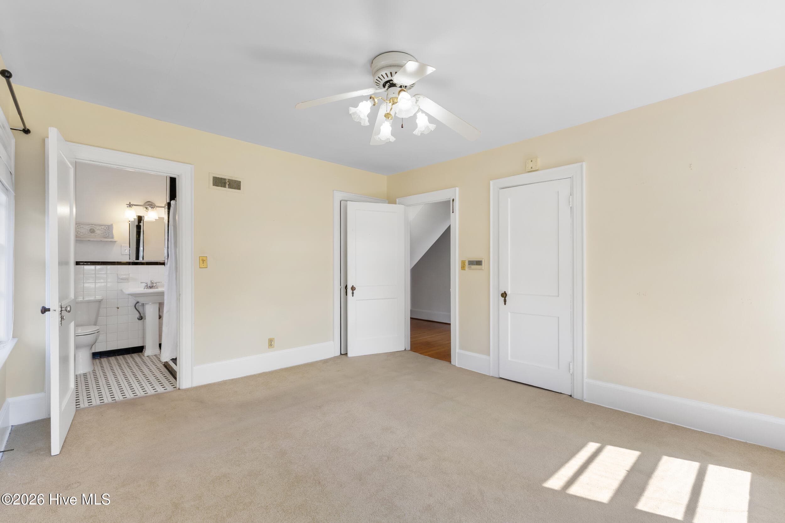6 Keaton Avenue, Wilmington, NC 28403