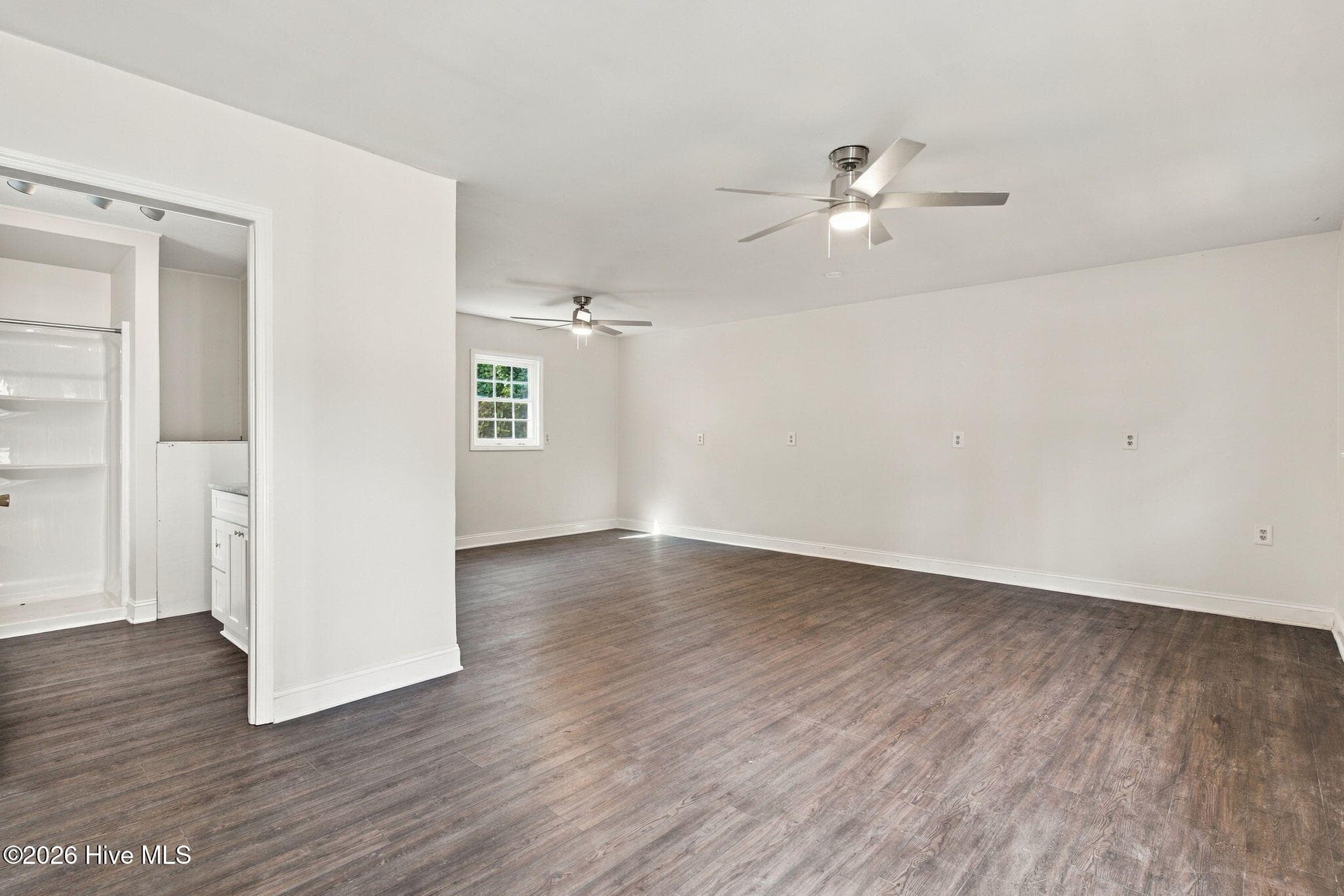 Single Family Residence at 5133 Clear Run Drive, Wilmington, NC 28403, photo 34 of 40