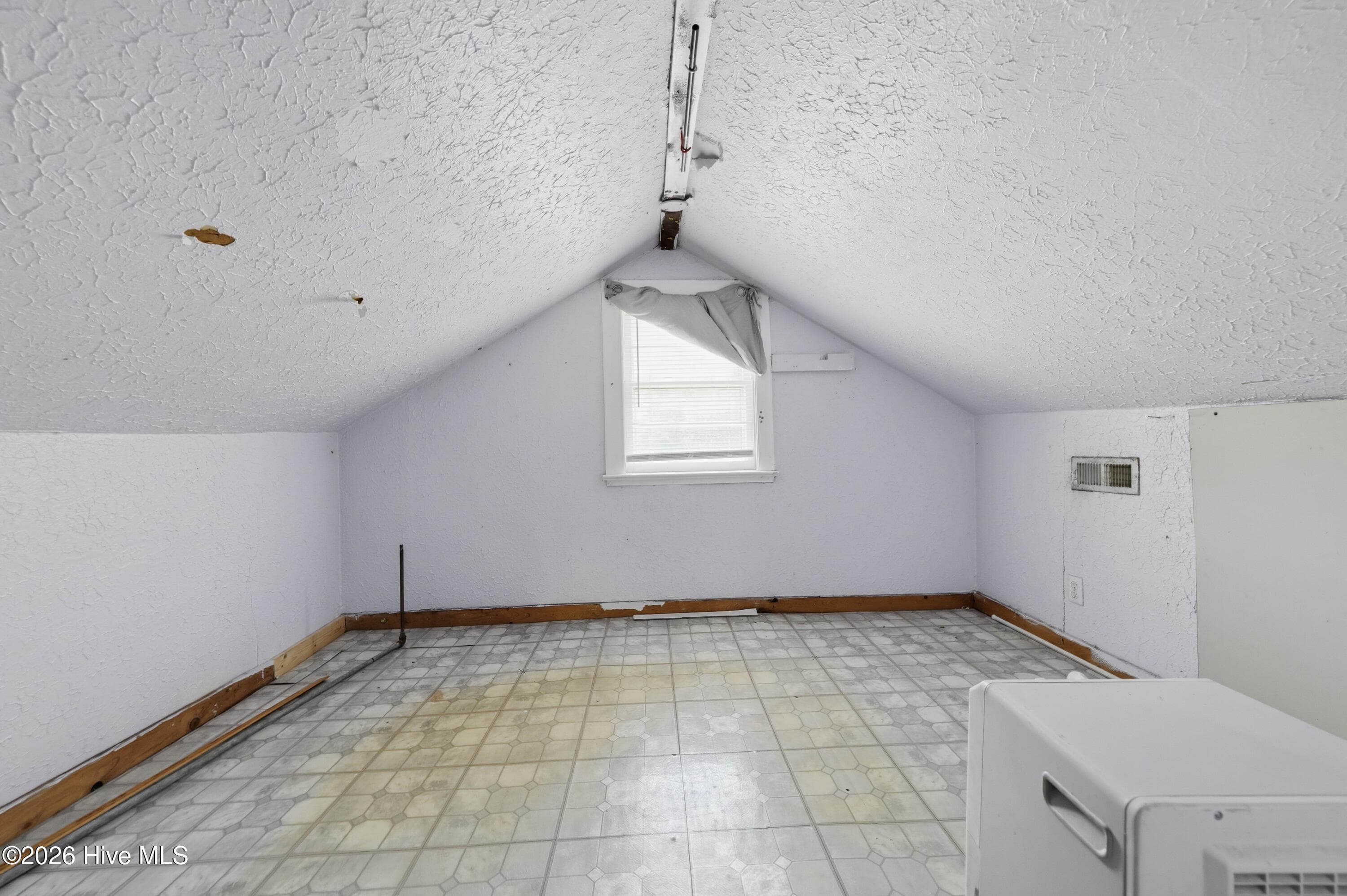 Conditioned Storage - 2055 Washington Street, Wilmington, NC 28401