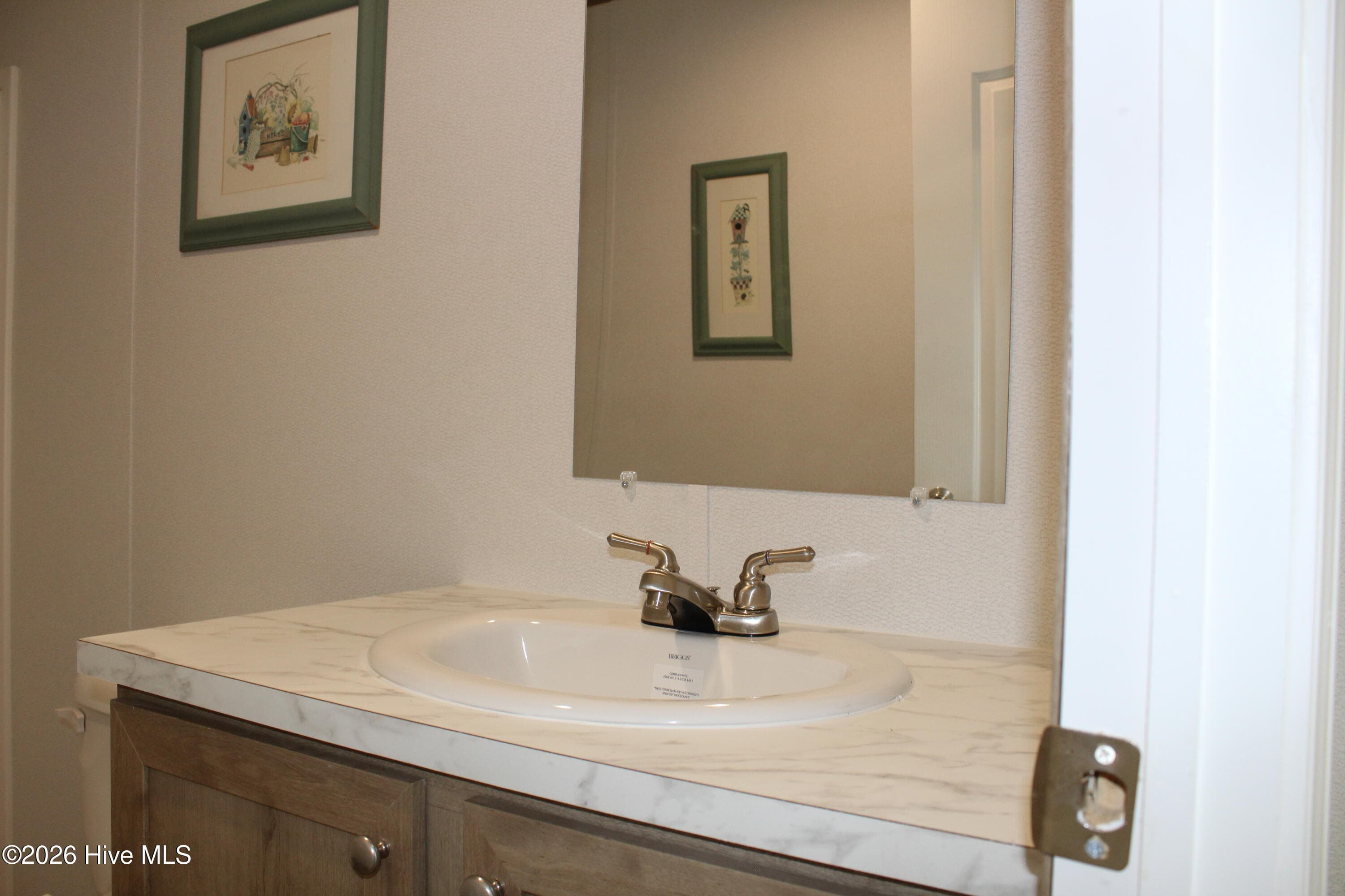 Manufactured Home at 950 Blind Bridge Road, Magnolia, NC 28453, photo 25 of 32