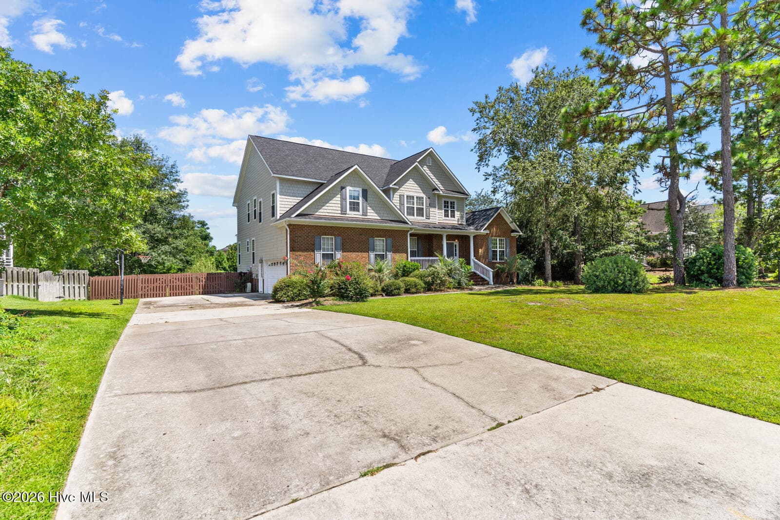 Single Family Residence at 481 Mcquillan Drive, Wilmington, NC 28412, photo 2 of 4