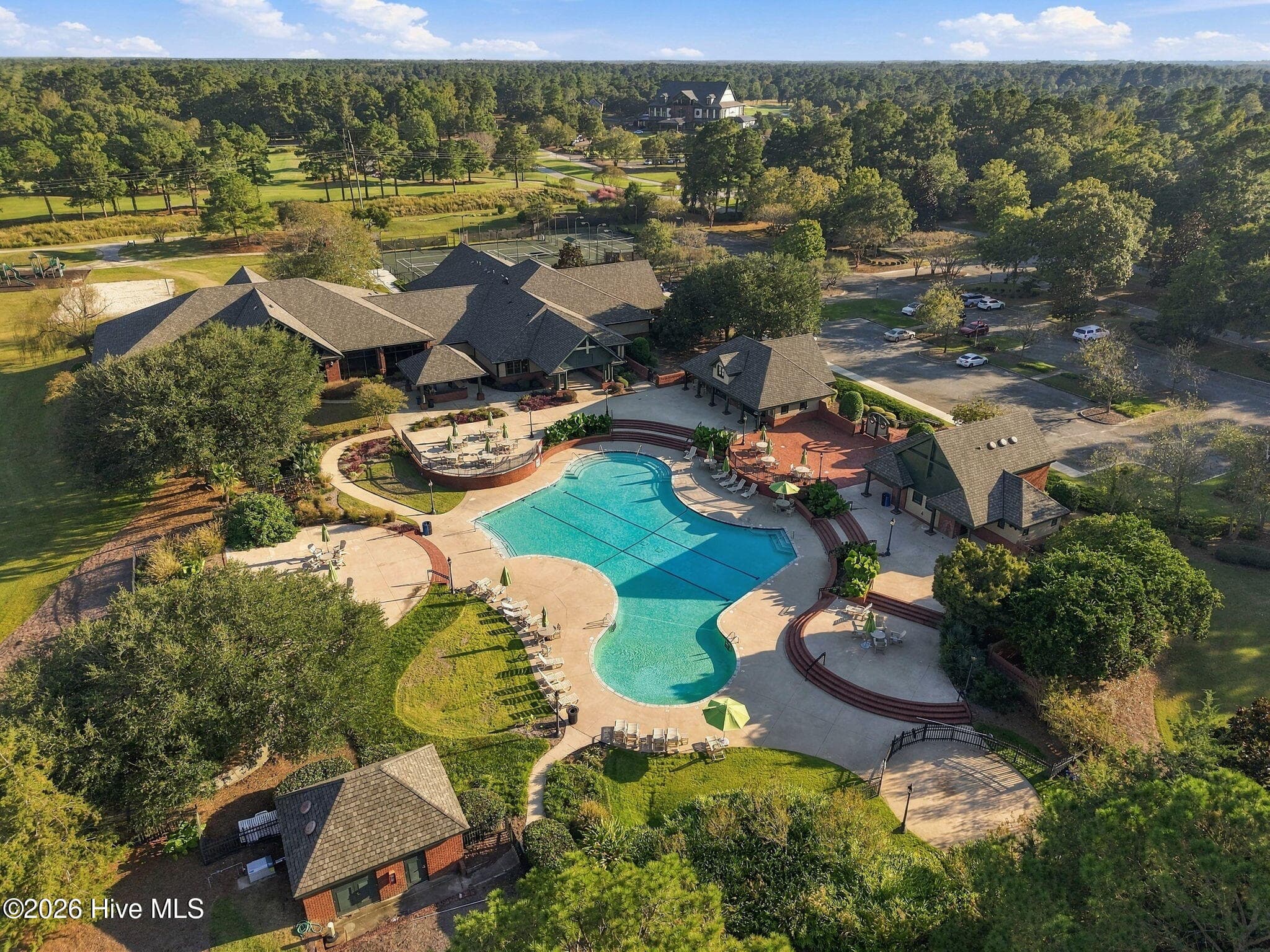 Single Family Residence at 112 Cedar Court, Wallace, NC 28466, photo 6 of 85