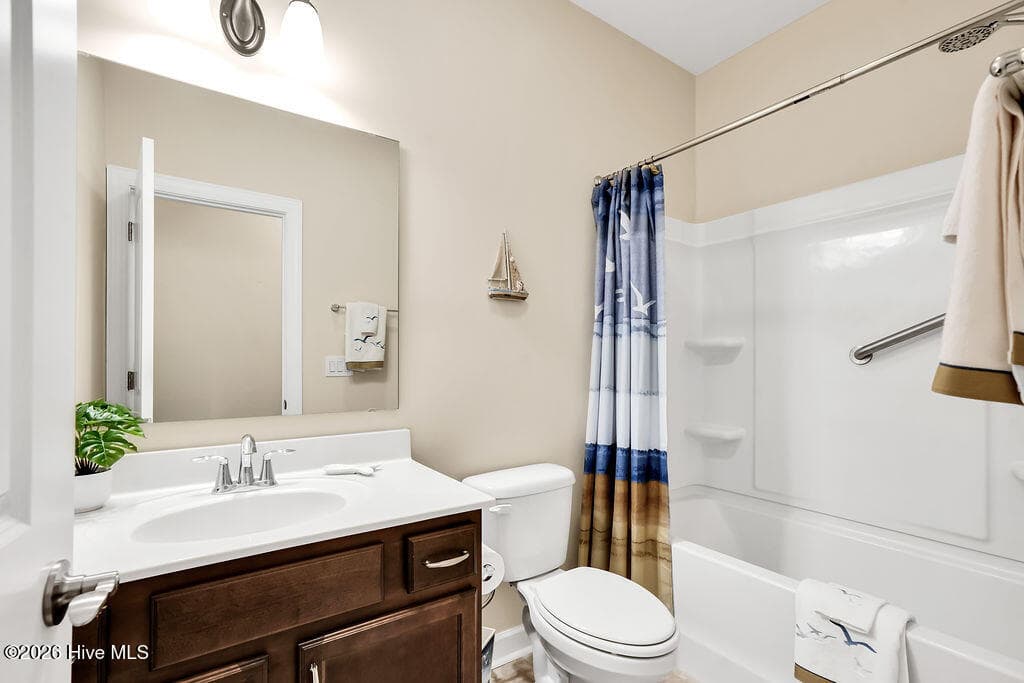 Single Family Residence at 7091 Muskerry Way, Leland, NC 28451, photo 24 of 107