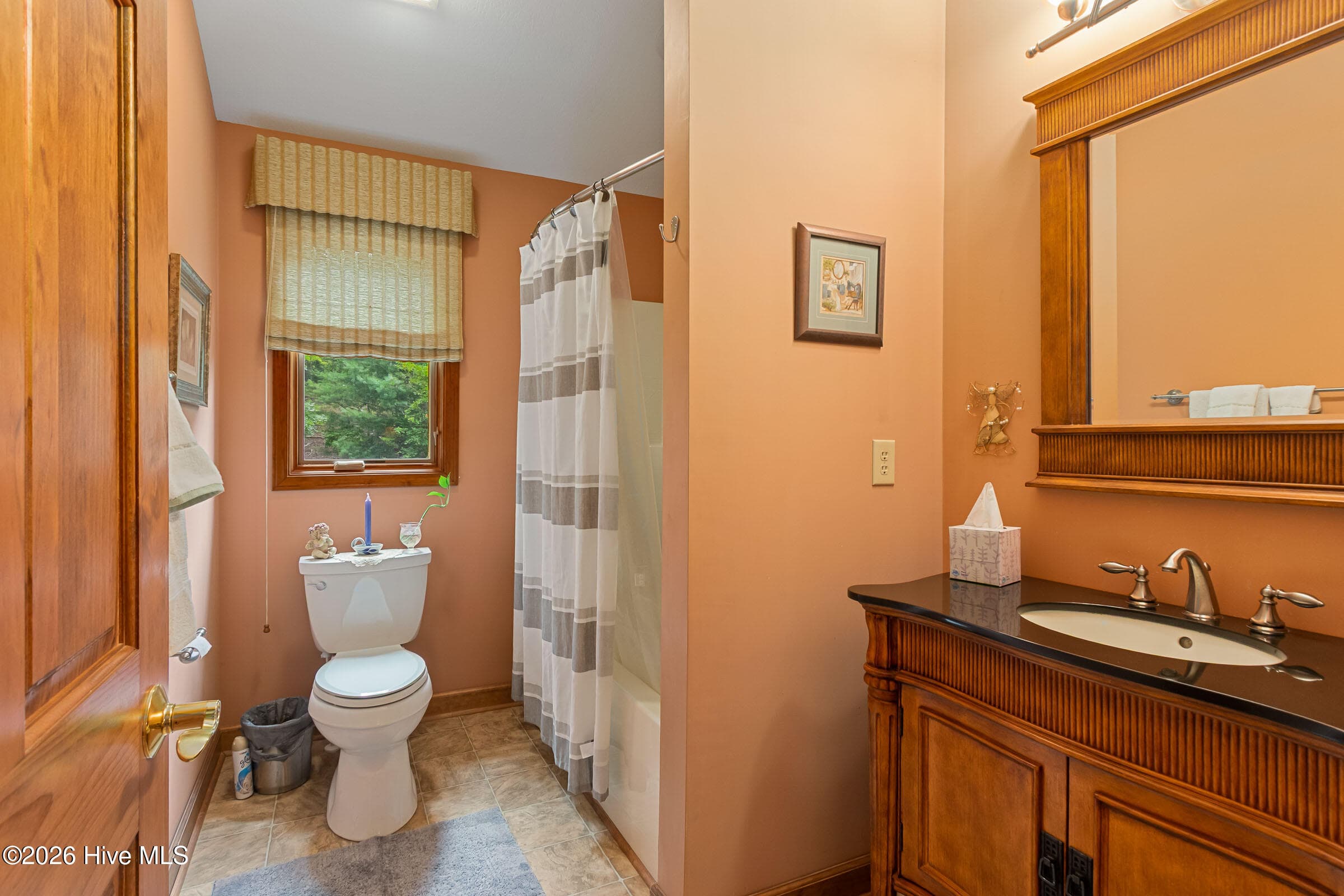 Single Family Residence at 390 Timberwood Hills Road, Murphy, NC 28906, Murphy, photo 2 of 7