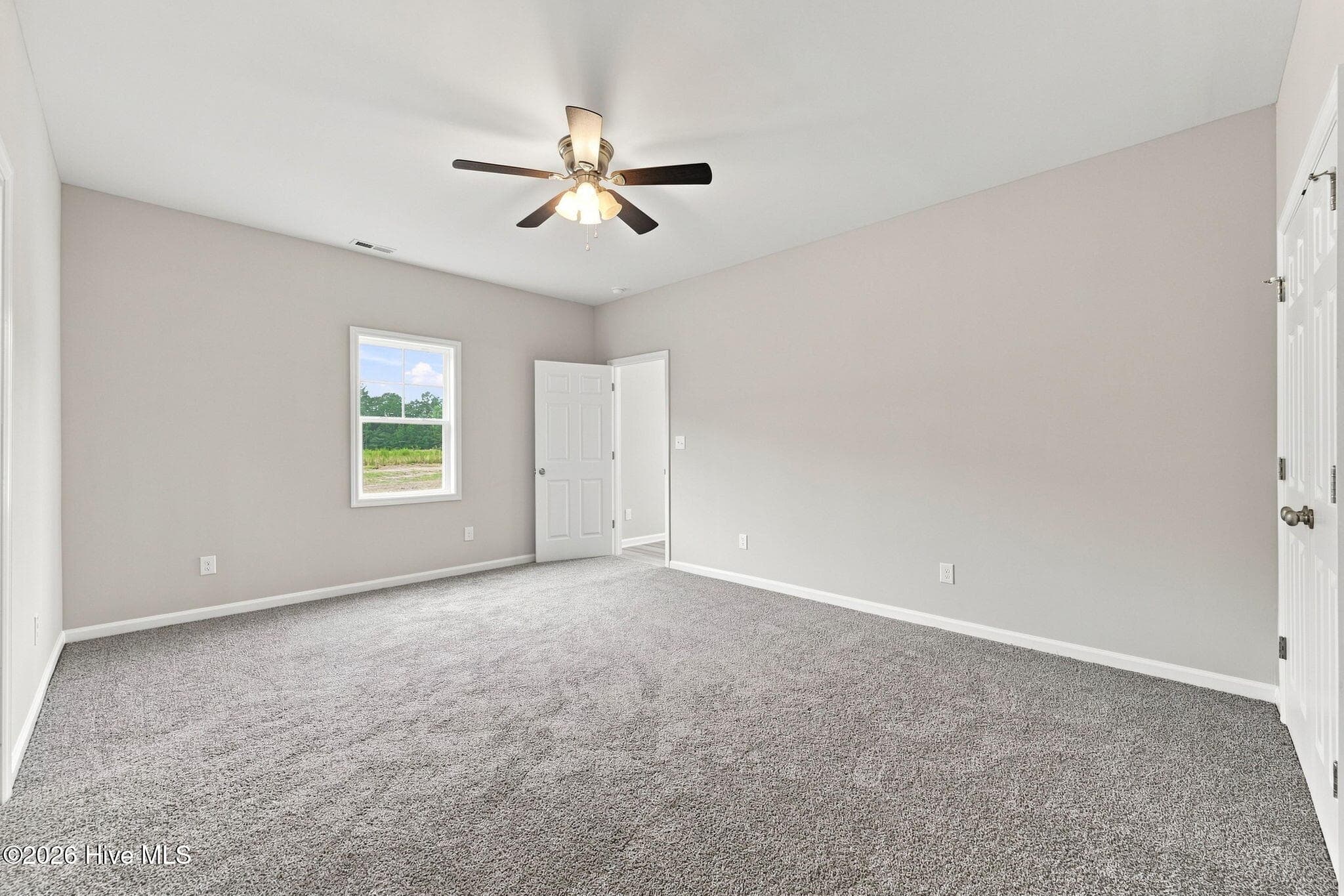 Single Family Residence at 589 Batchelor Road, Richlands, NC 28574, photo 26 of 54