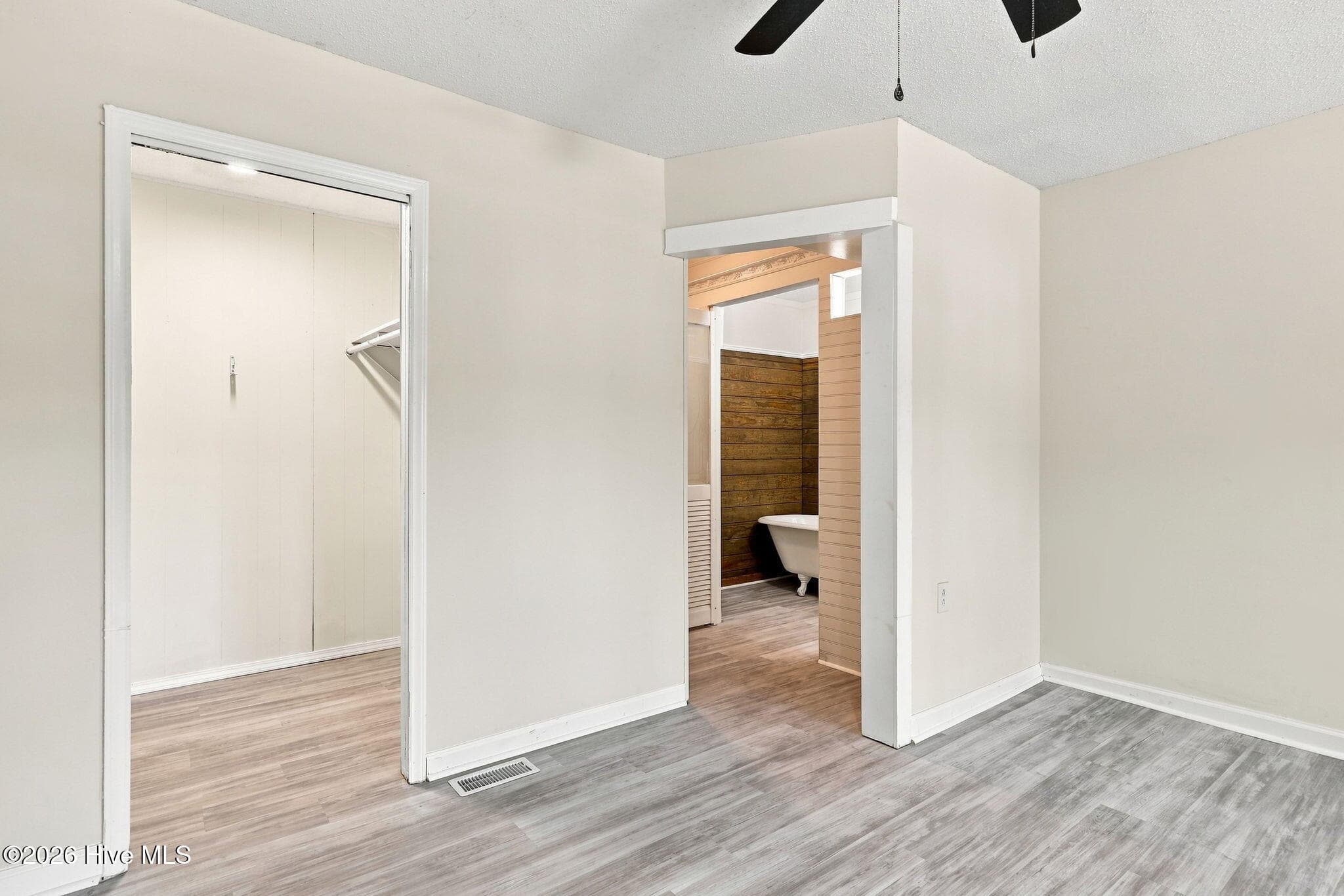 Single Family Residence at 17 Old Fort Shores Road, Chocowinity, NC 27817, photo 18 of 46