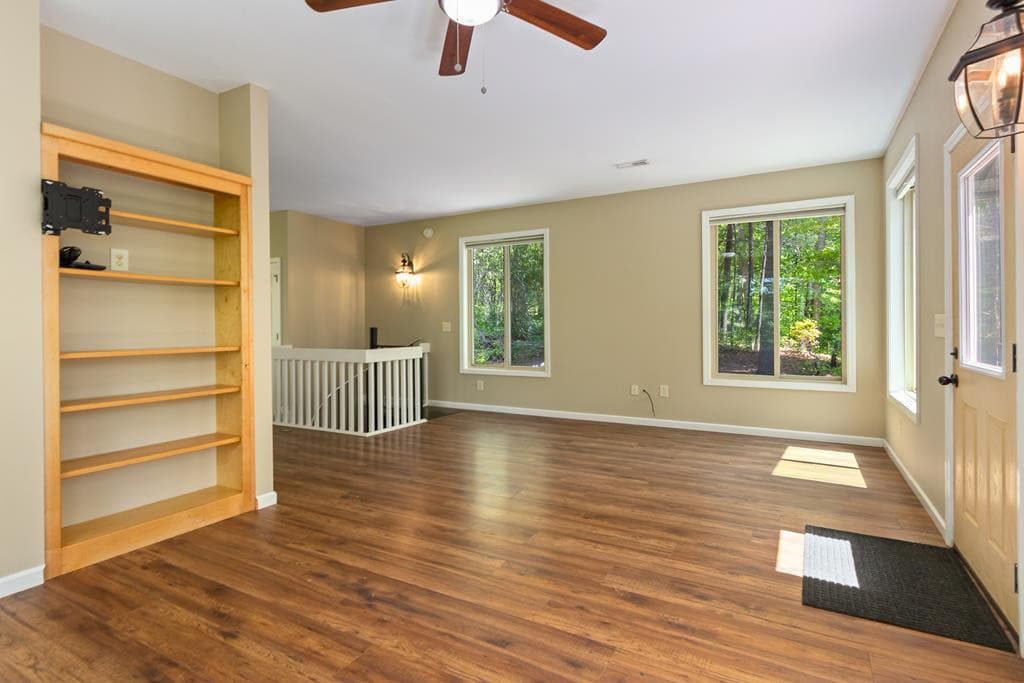 Single Family Residence at 285 Peachtree Mtn Est Road, Murphy, NC 28906, photo 17 of 82