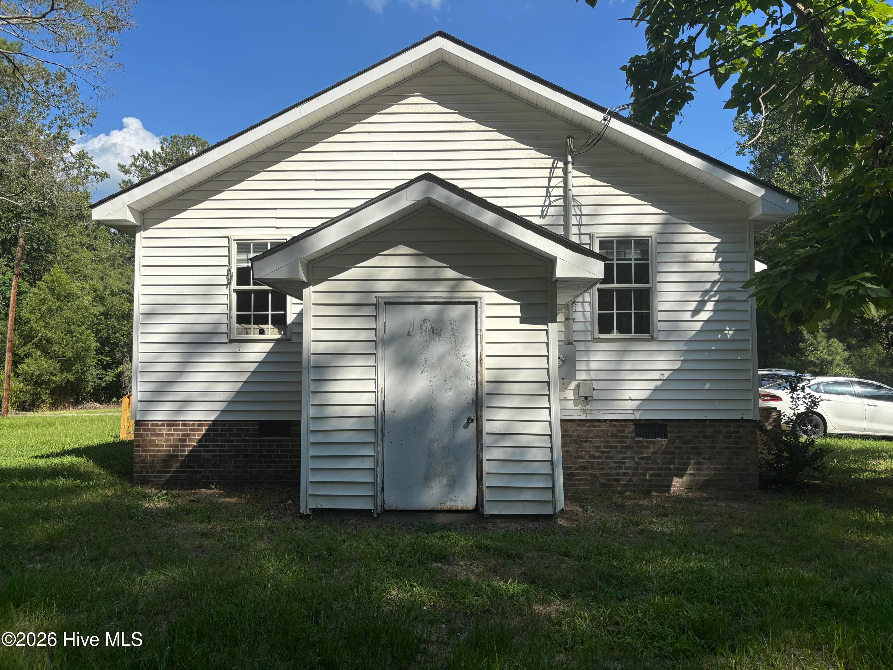 storage room on left side of house - 402 Main Street, Speed, NC 27881