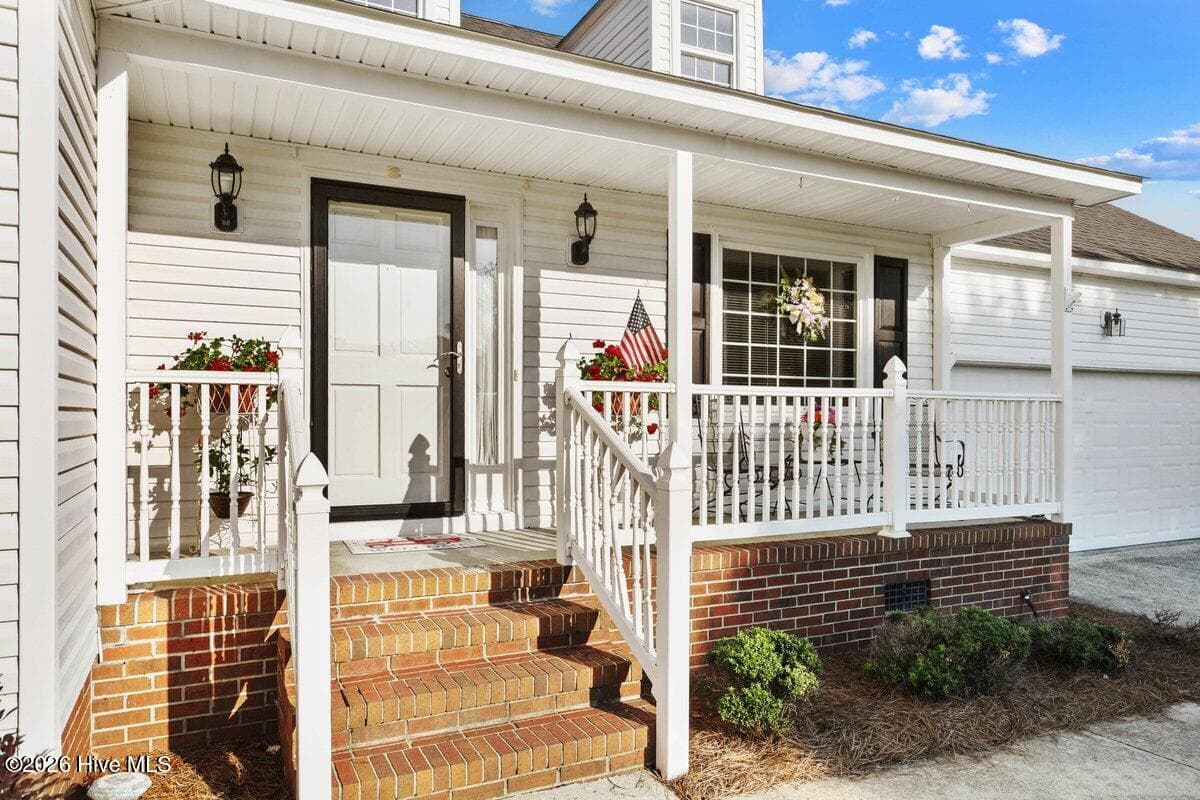 Single Family Residence at 114 Trappers Run Drive, Goldsboro, NC 27530, photo 6 of 53