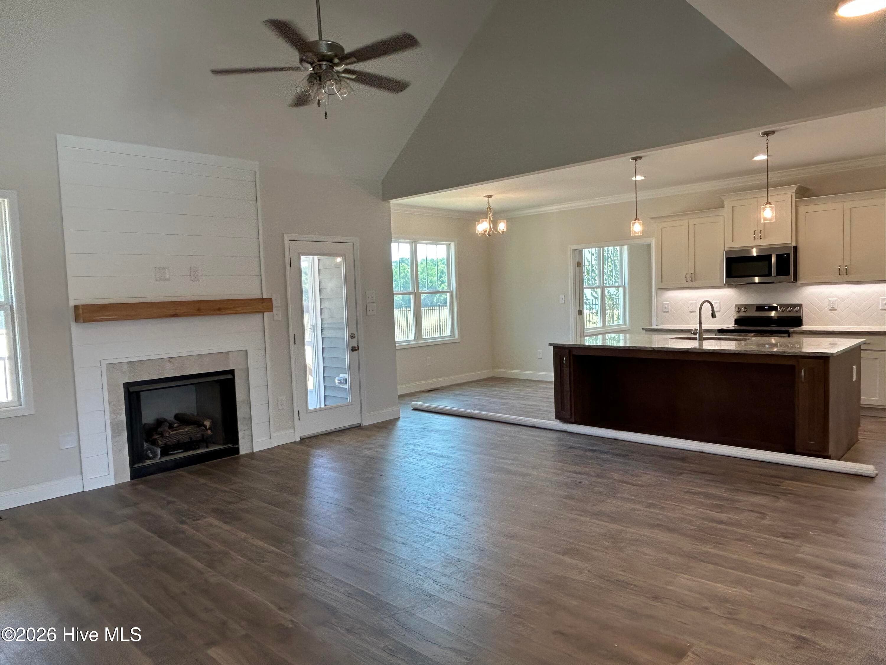 Family room - 168 Prency Lane, Middlesex, NC 27557