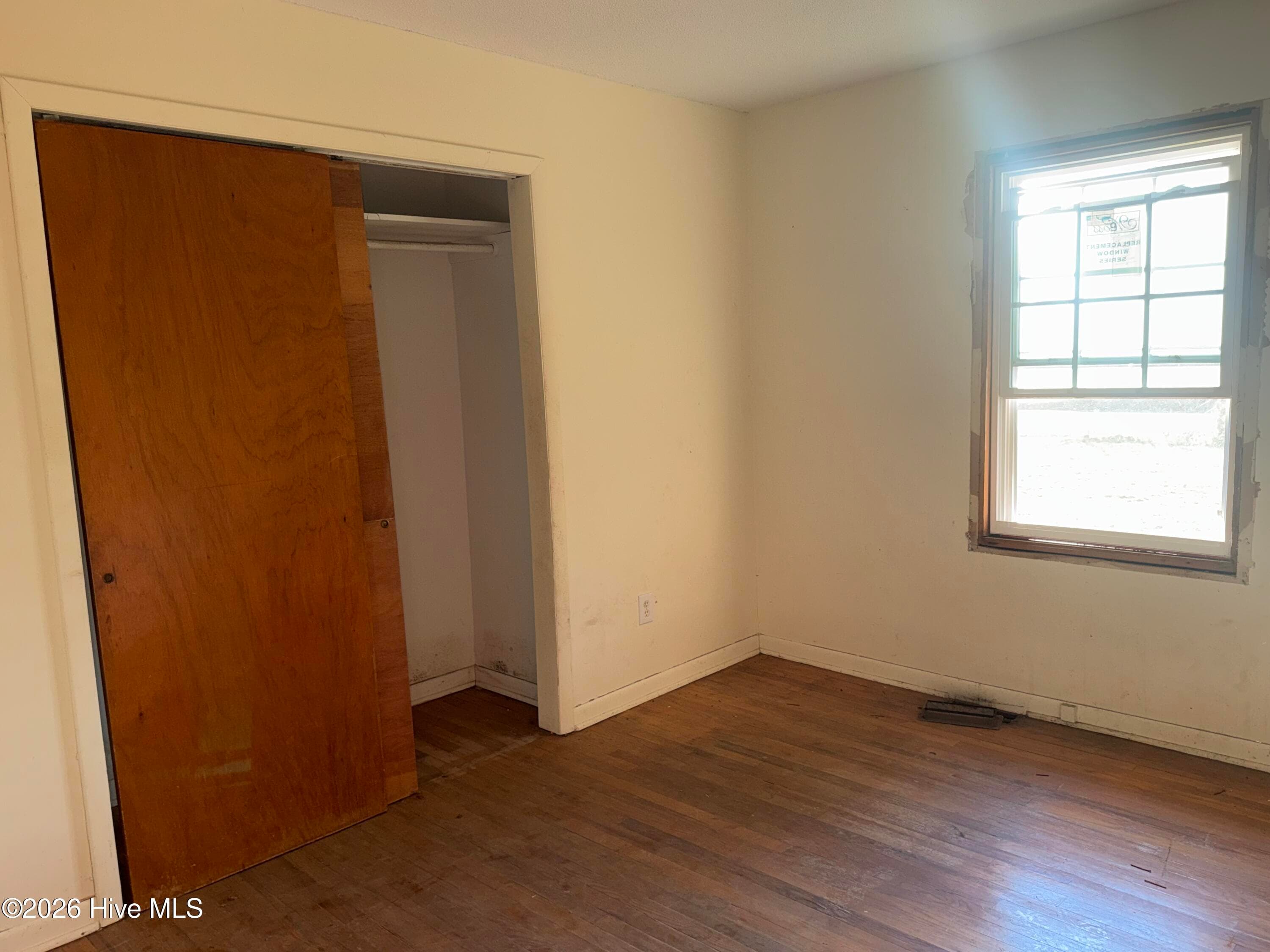 Single Family Residence at 766 Carolina 41, Trenton, NC 28585, photo 5 of 9