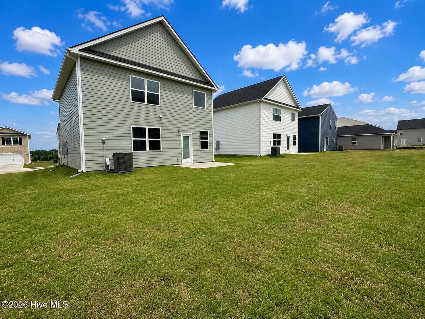 Single Family Residence at 815 Dara Corners, Grovetown, GA 30813, photo 4 of 50