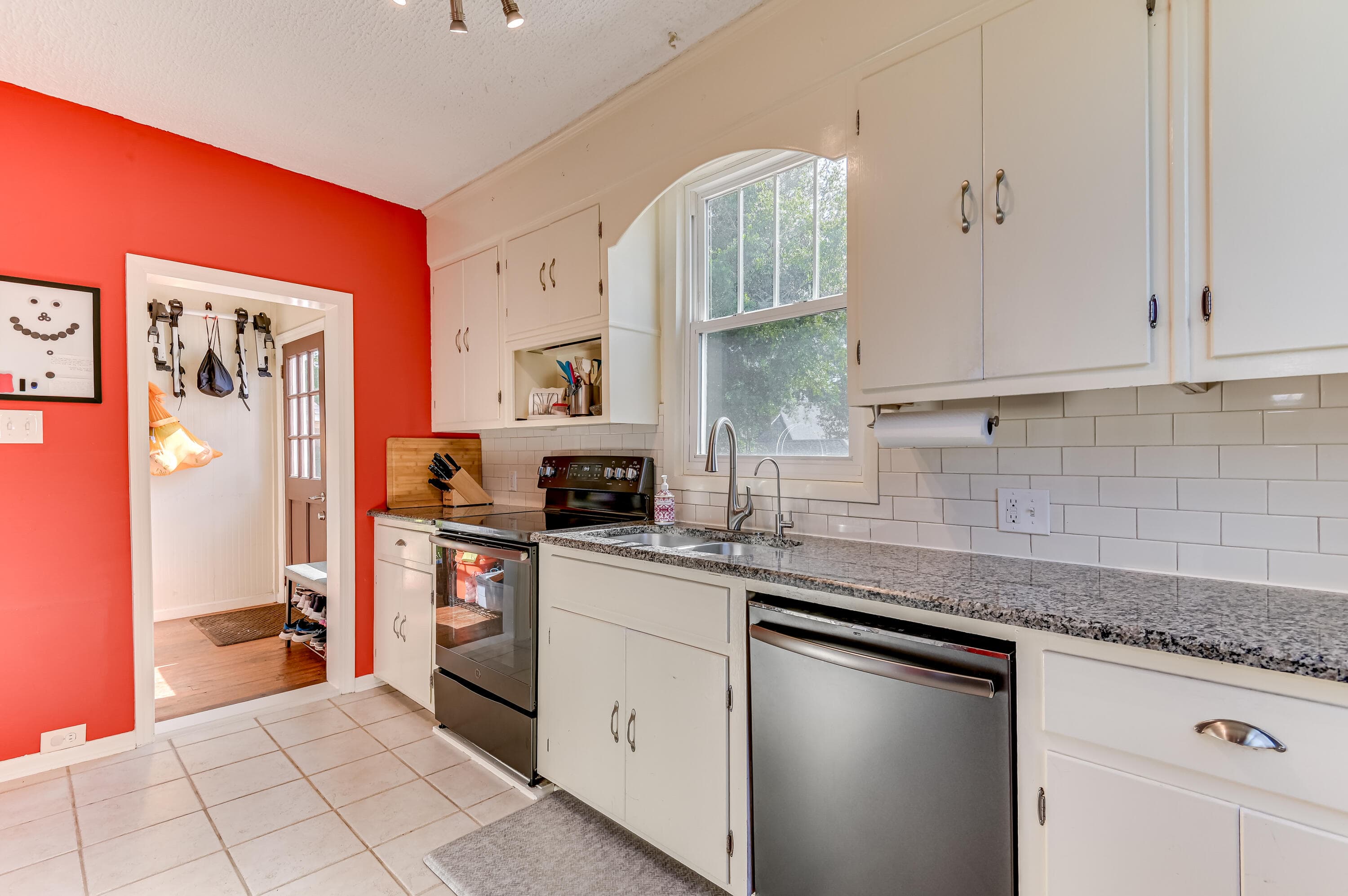 Single Family Residence at 1420 Stovall Street, Augusta, GA 30904, photo 19 of 42