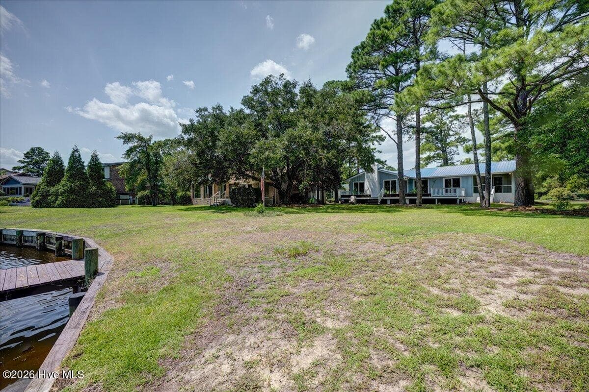 Single Family Residence at 5724 Gondolier Drive, New Bern, NC 28560, New Bern, photo 28 of 59