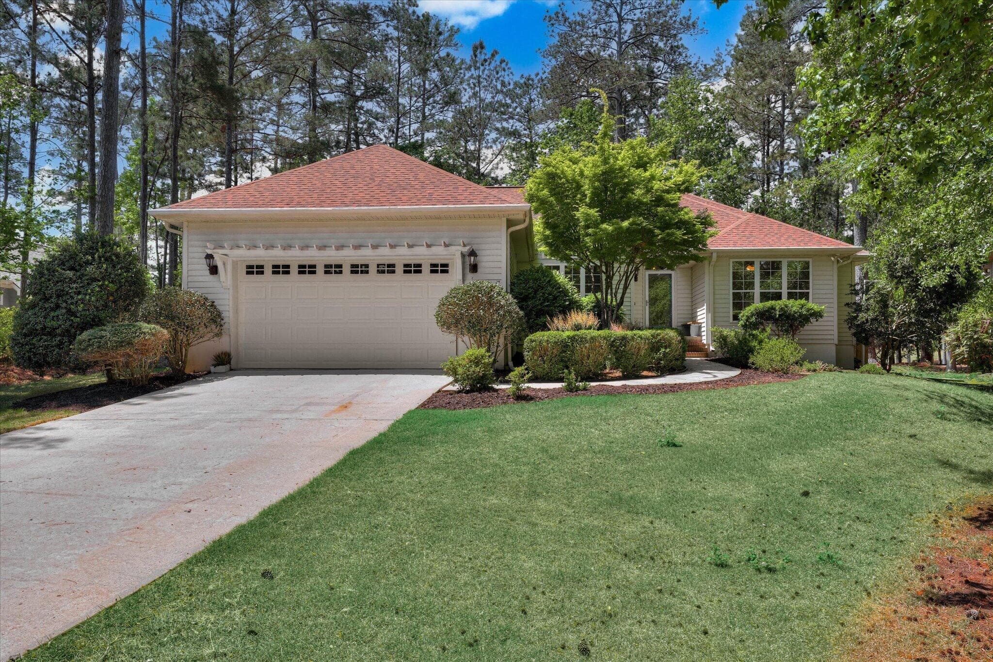 109 Hickory Point, McCormick, SC 29835