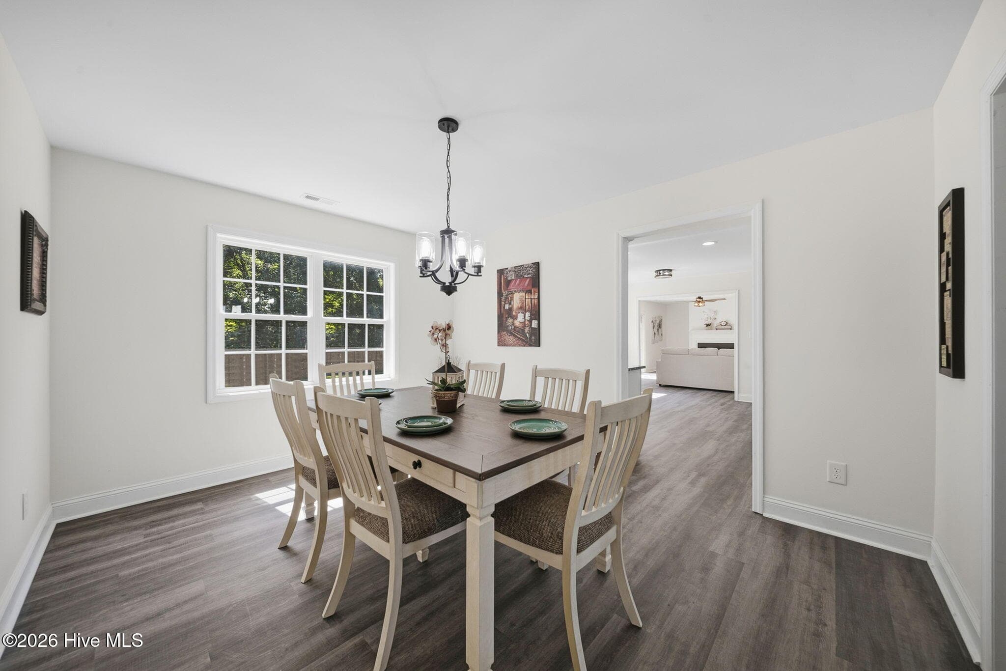 Single Family Residence at 112 Orkney Drive, Jacksonville, NC 28540, photo 15 of 42