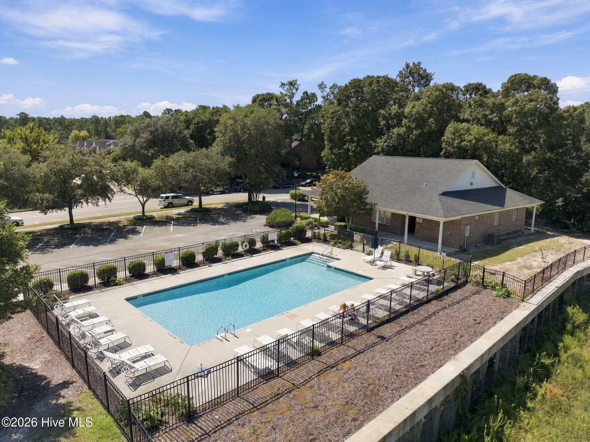 Townhouse at 5006 Carleton Drive Unit 137, Wilmington, NC 28403, photo 28 of 34