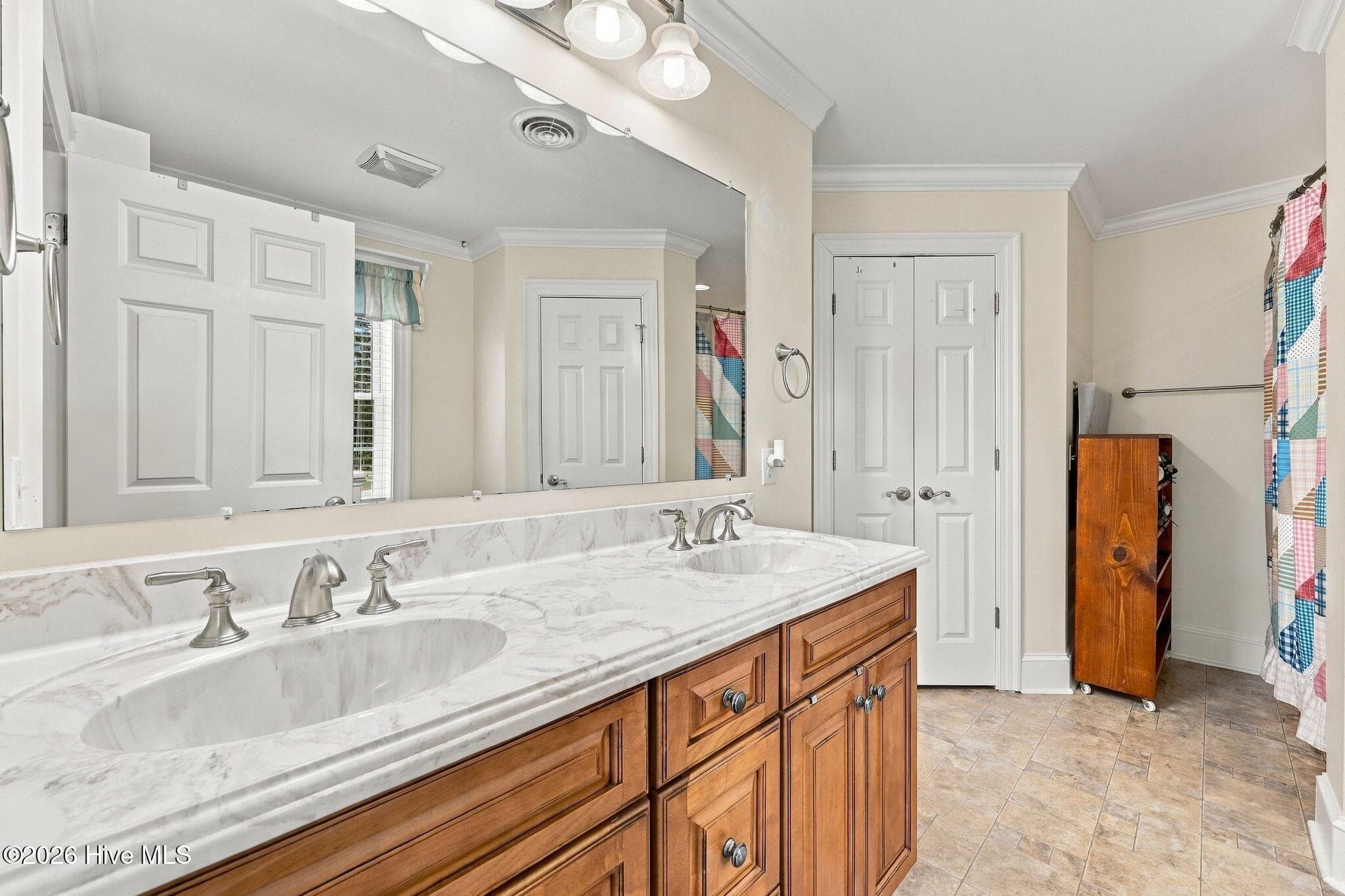 Single Family Residence at 127 Dickinson Road, Chocowinity, NC 27817, photo 28 of 56
