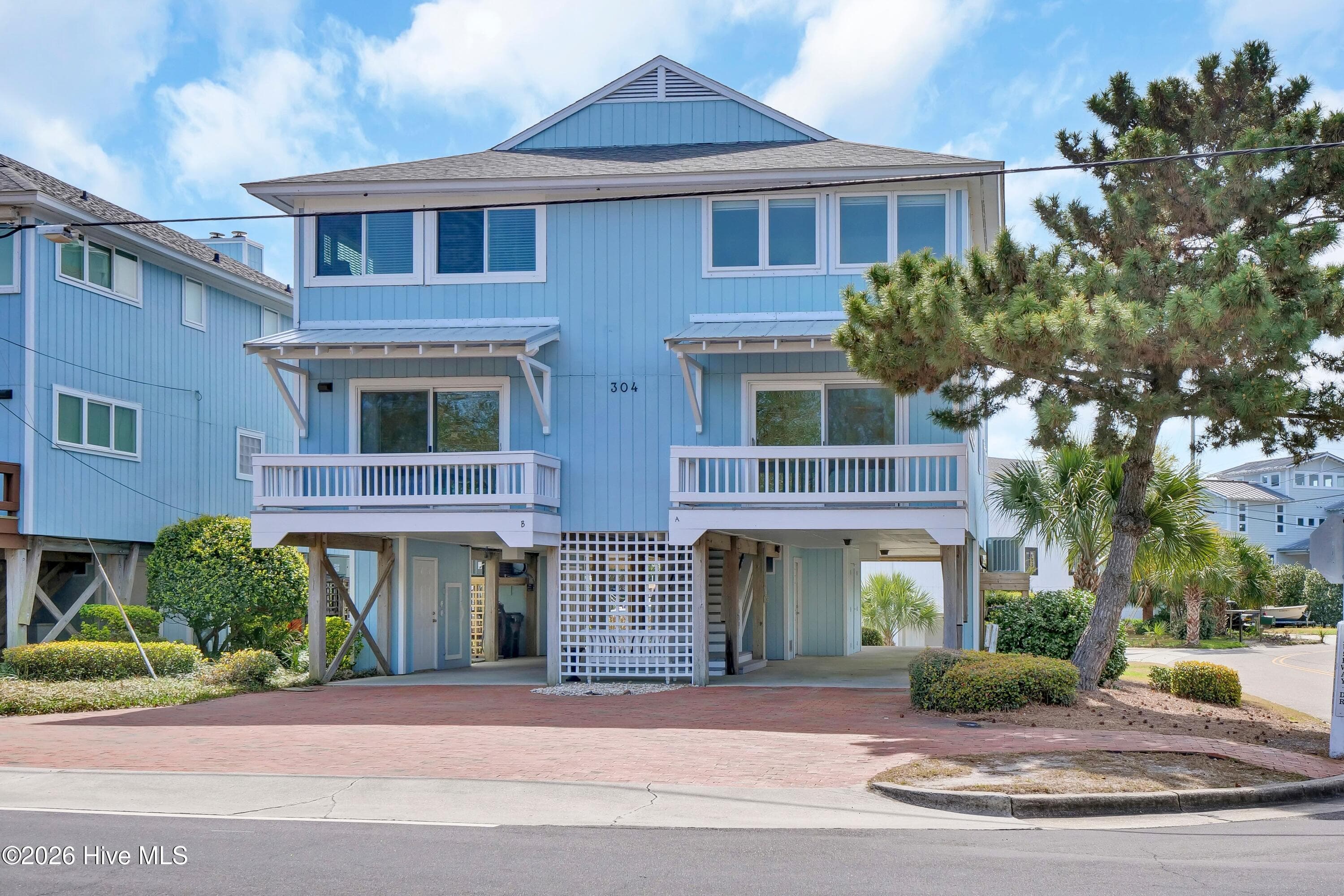 Condominium at 304 Causeway Drive Unit A, Wrightsville Beach, NC 28480, photo 11 of 52