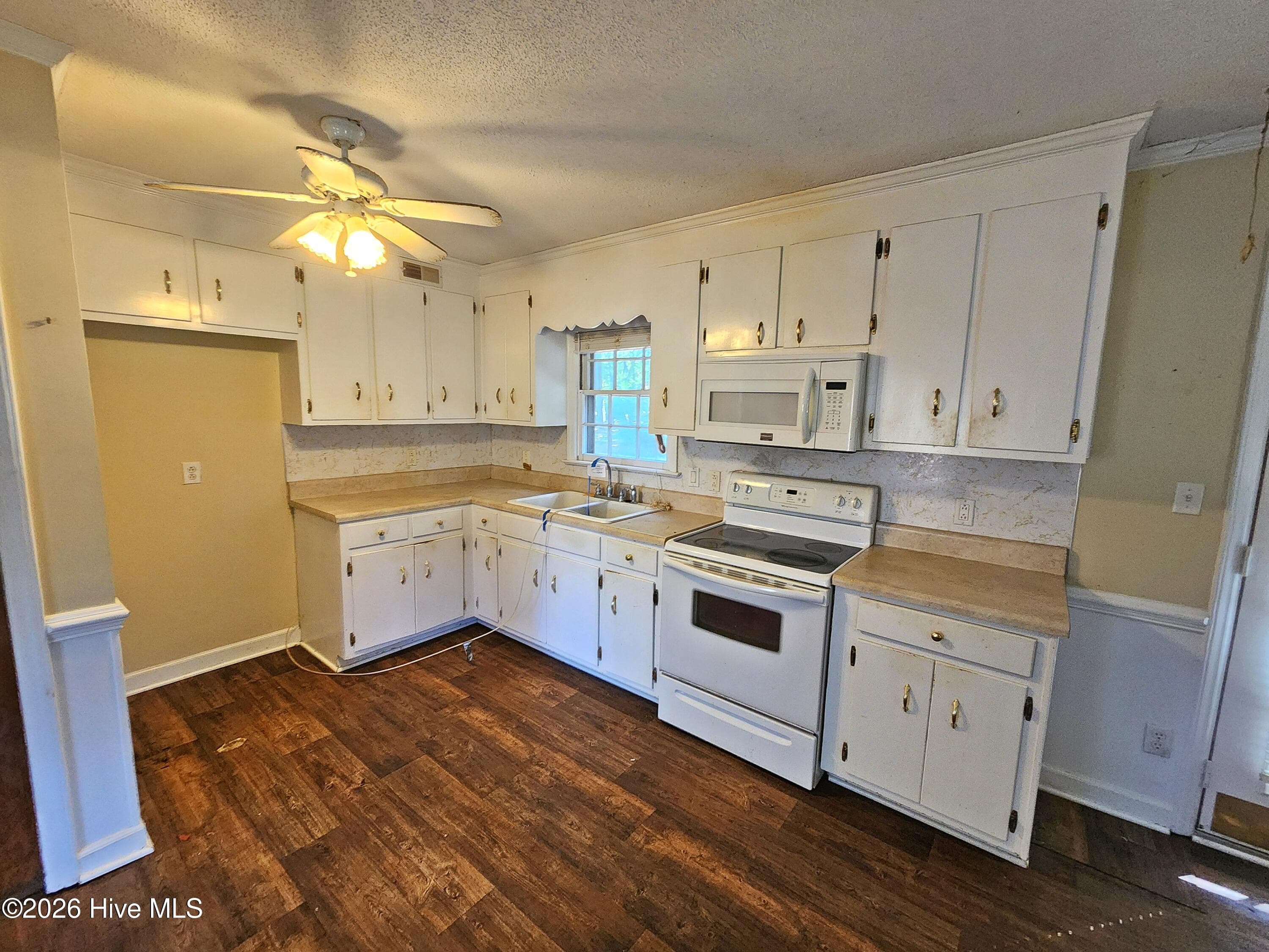 Single Family Residence at 5015 Saint Marys Church Road, Lucama, NC 27851, photo 14 of 24