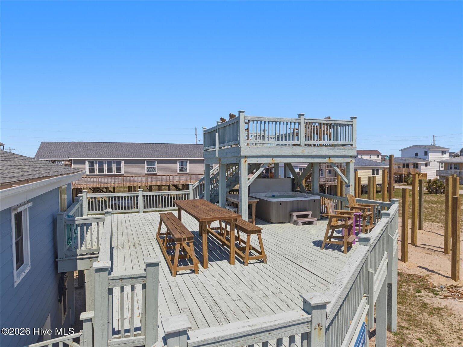 Single Family Residence at 7211 10th Avenue, North Topsail Beach, NC 28460, photo 14 of 61