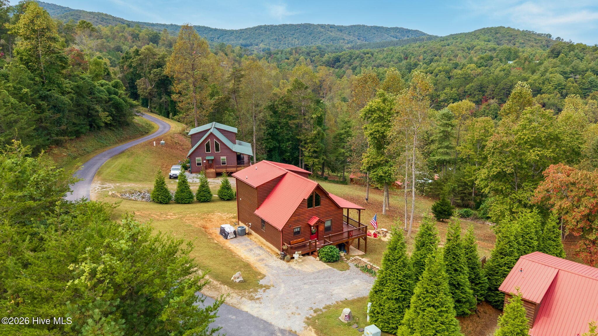 Single Family Residence at 140 Carolina Fox Circle, Murphy, NC 28906, photo 2 of 45