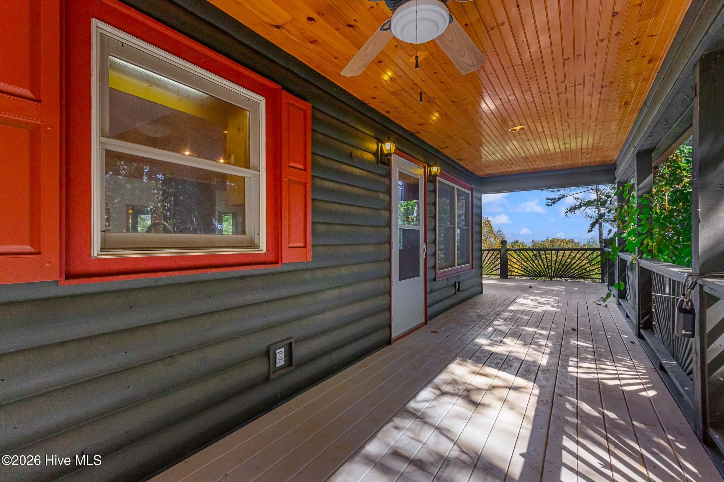 Single Family Residence at 75 Mountain Overlook Drive, Murphy, NC 28906, photo 5 of 80