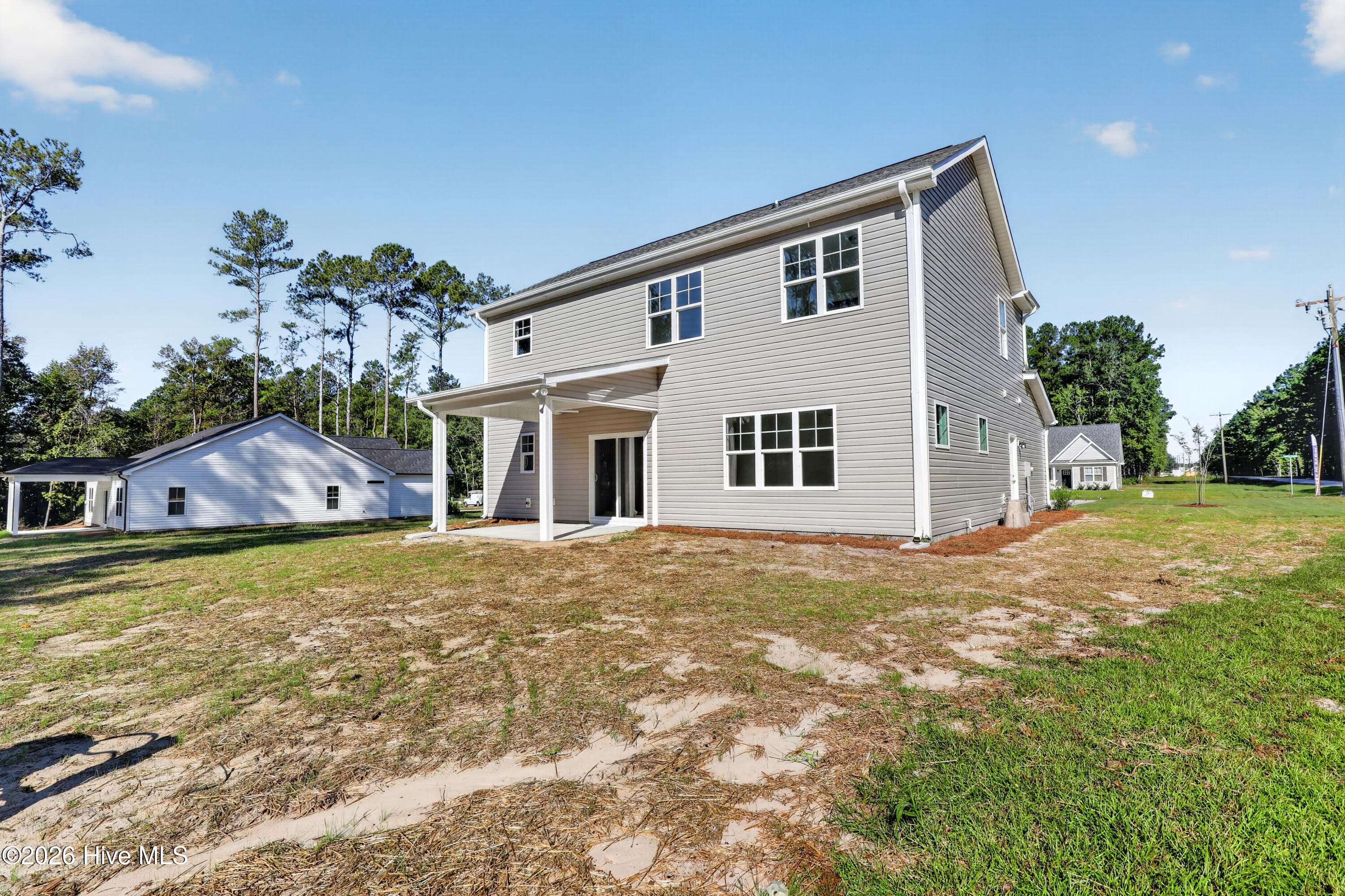 Single Family Residence at 19 Peach Court, Burgaw, NC 28425, photo 24 of 36