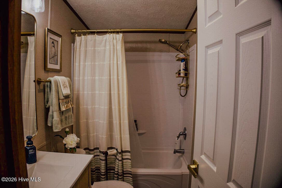 Manufactured Home at 1227 Mclean Road, Lumberton, NC 28358, Lumberton, photo 29 of 32