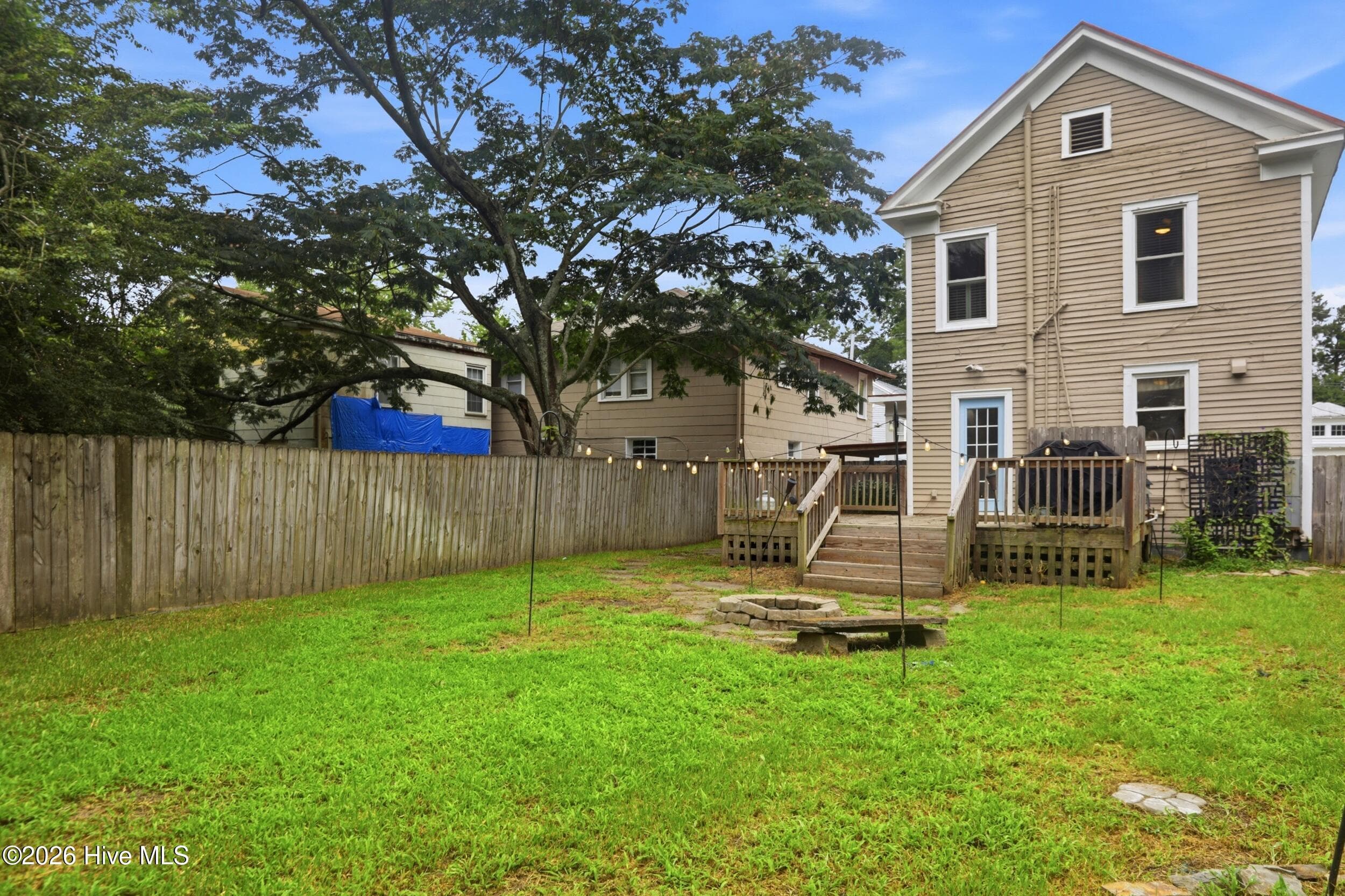 Single Family Residence at 307 Avenue B, New Bern, NC 28560, photo 39 of 55
