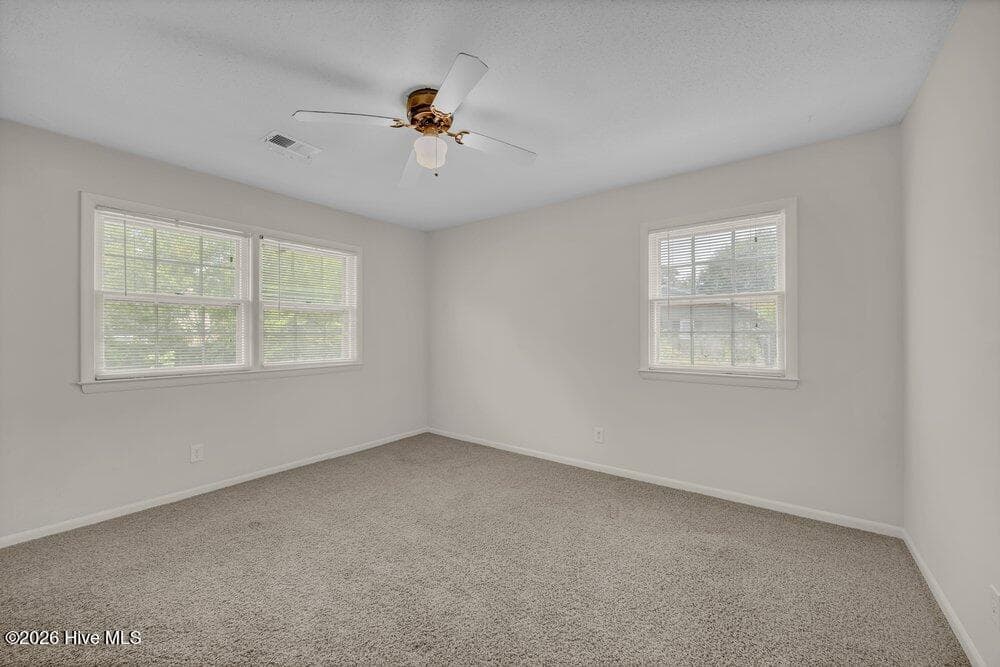 Single Family Residence at 618 Kelly Road, Wilmington, NC 28409, photo 16 of 27