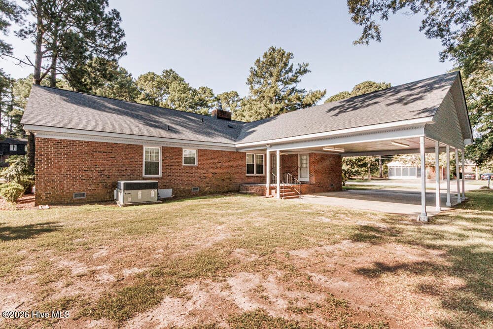 Single Family Residence at 218 Forest Hills Road NW, Wilson, NC 27896, photo 7 of 45